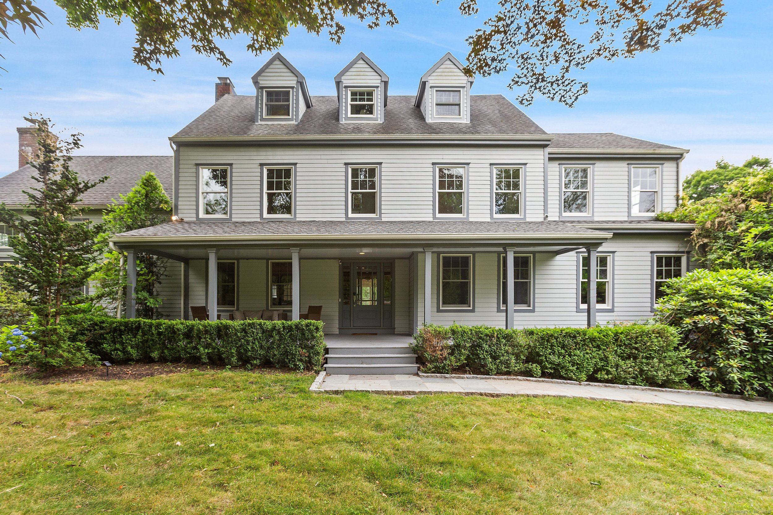 114 Cross Highway, Westport