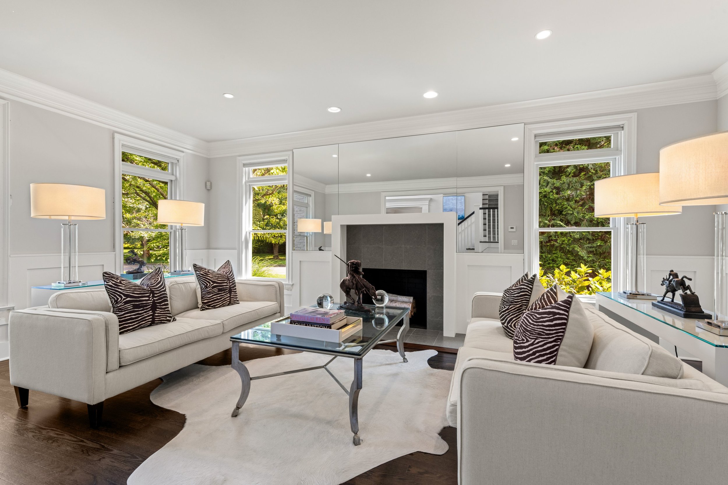 Living-room_1-Wheeler-Gate-Westport-CT-06880_046.jpg
