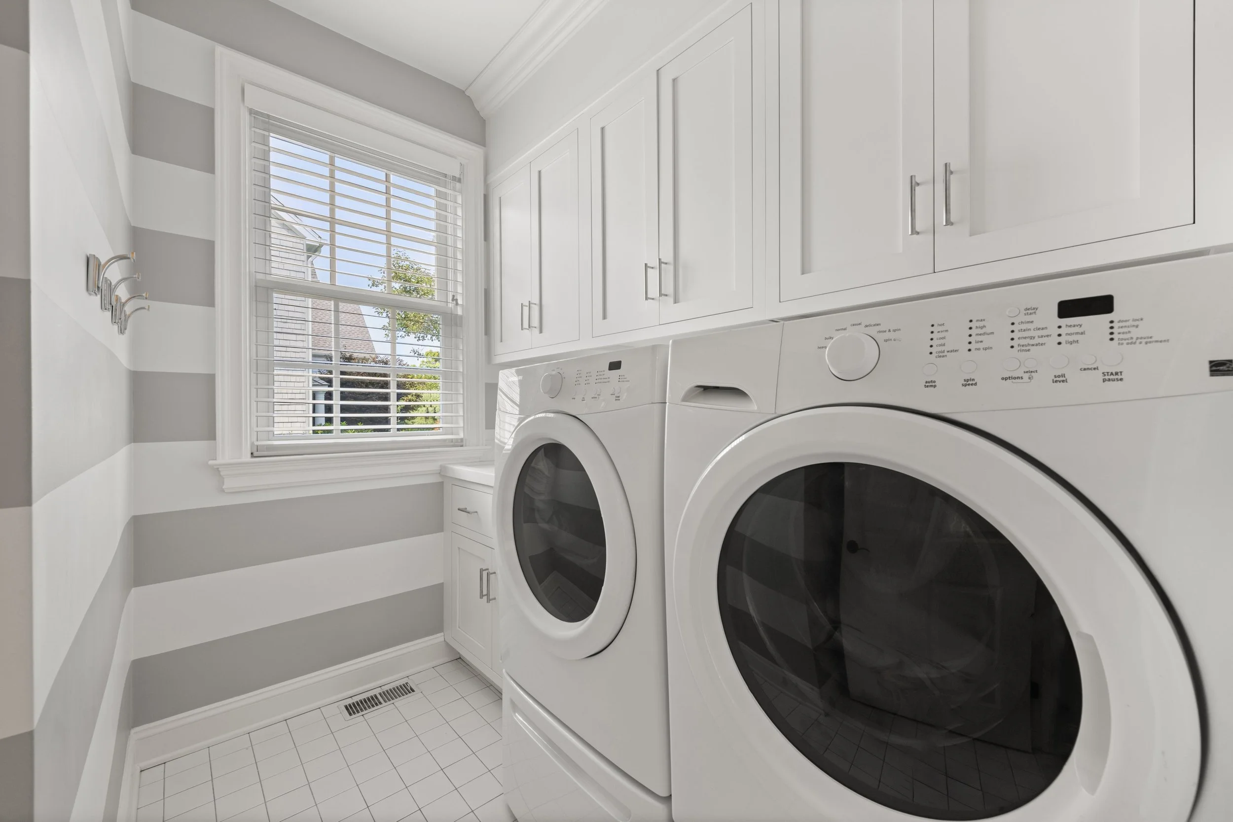 Laundry-room_1-Wheeler-Gate-Westport-CT-06880_072.JPG