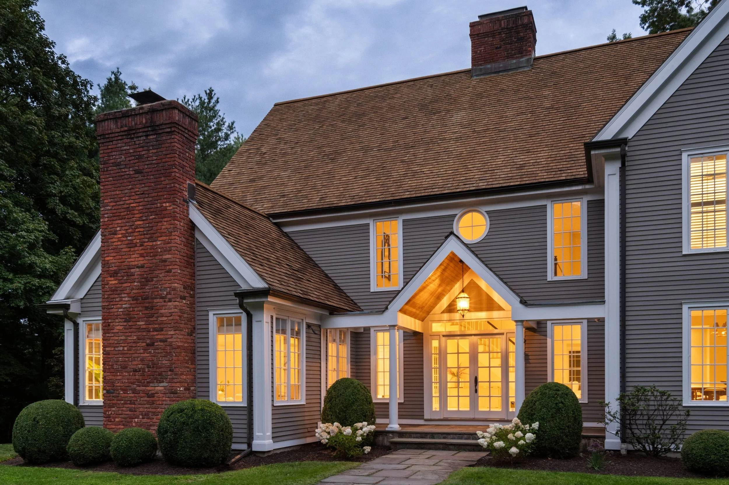 Front-entry_30-Soundview-Farm-Road-Weston-CT_018-.jpg