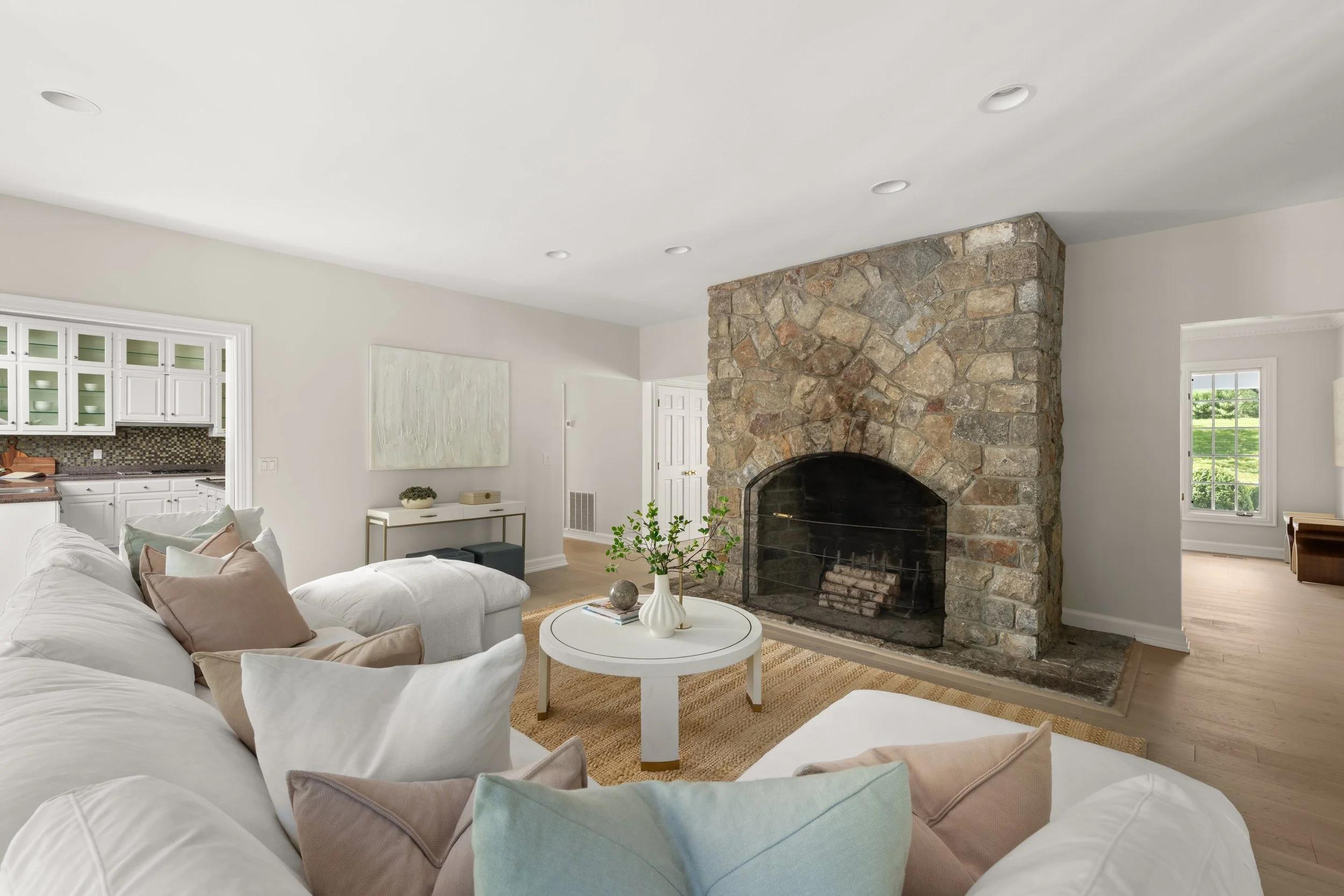Great-room-to-kitchen_30-Soundview-Farm-Road-Weston-CT_047-.jpg