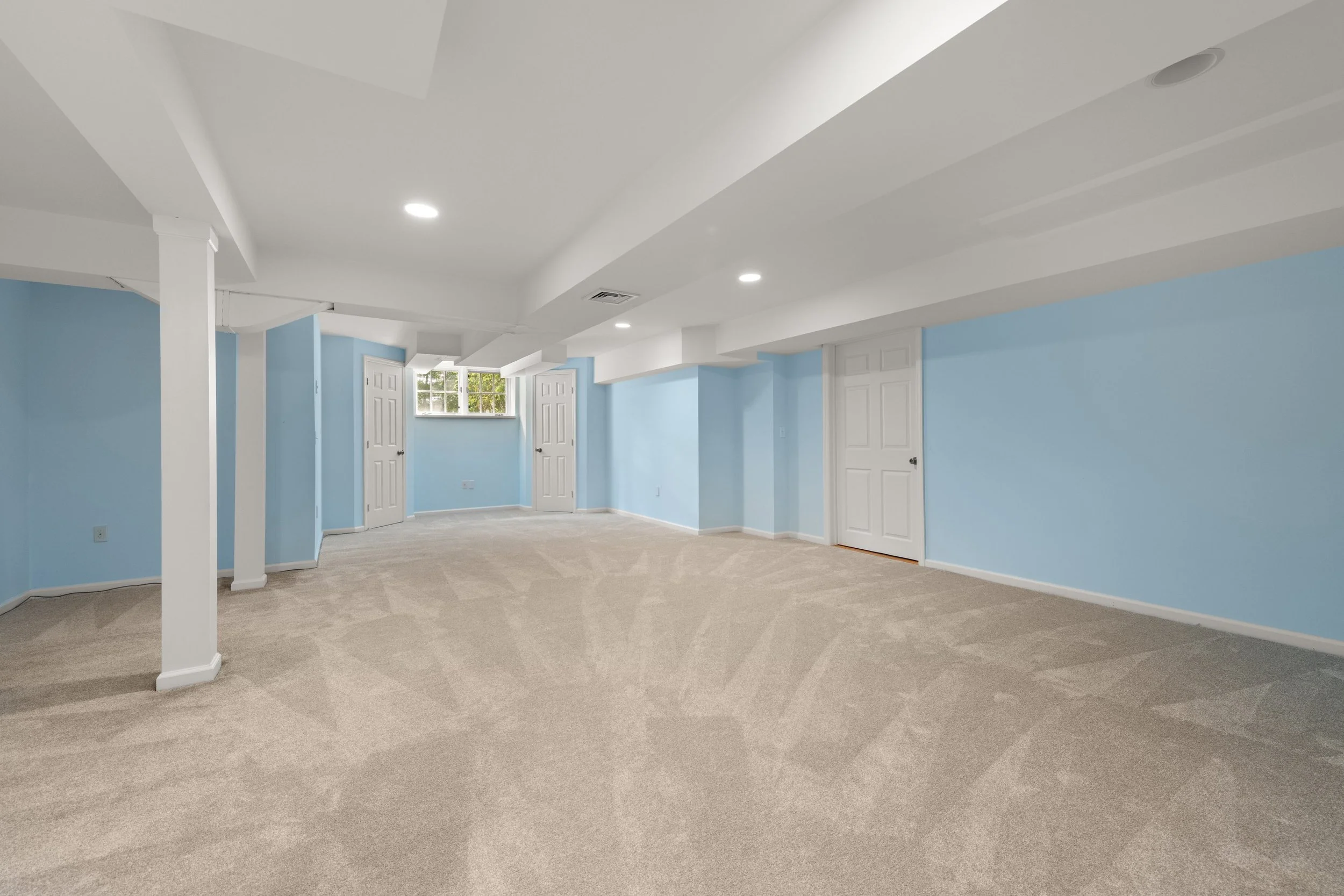Lower-level-rec-space_30-Soundview-Farm-Road-Weston-CT_085-.jpg