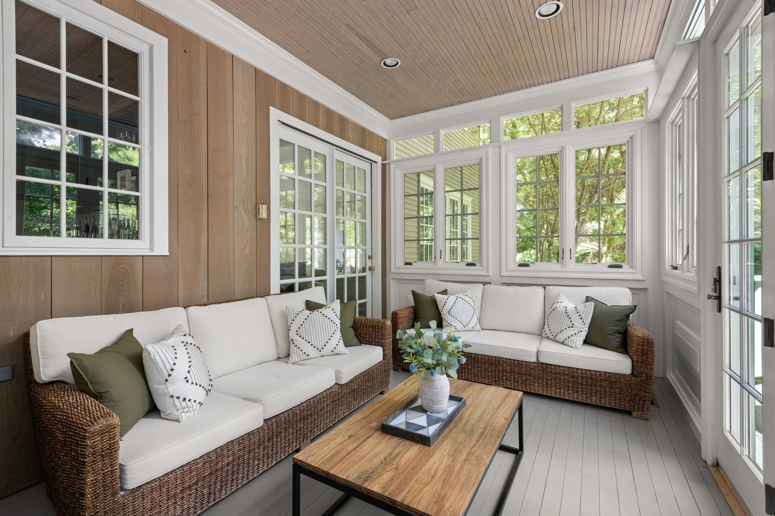 Sunroom_30-Soundview-Farm-Road-Weston-CT_050-.jpg