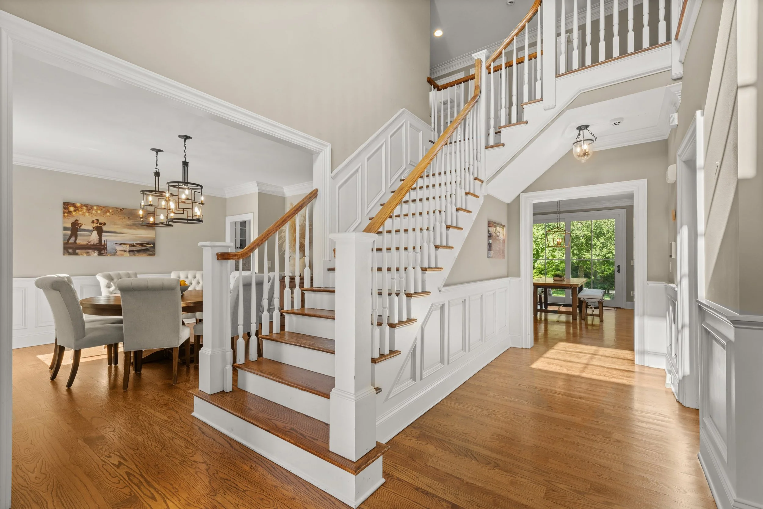 Foyer_7-Elizabeth-Drive-Westport-CT_029.jpg