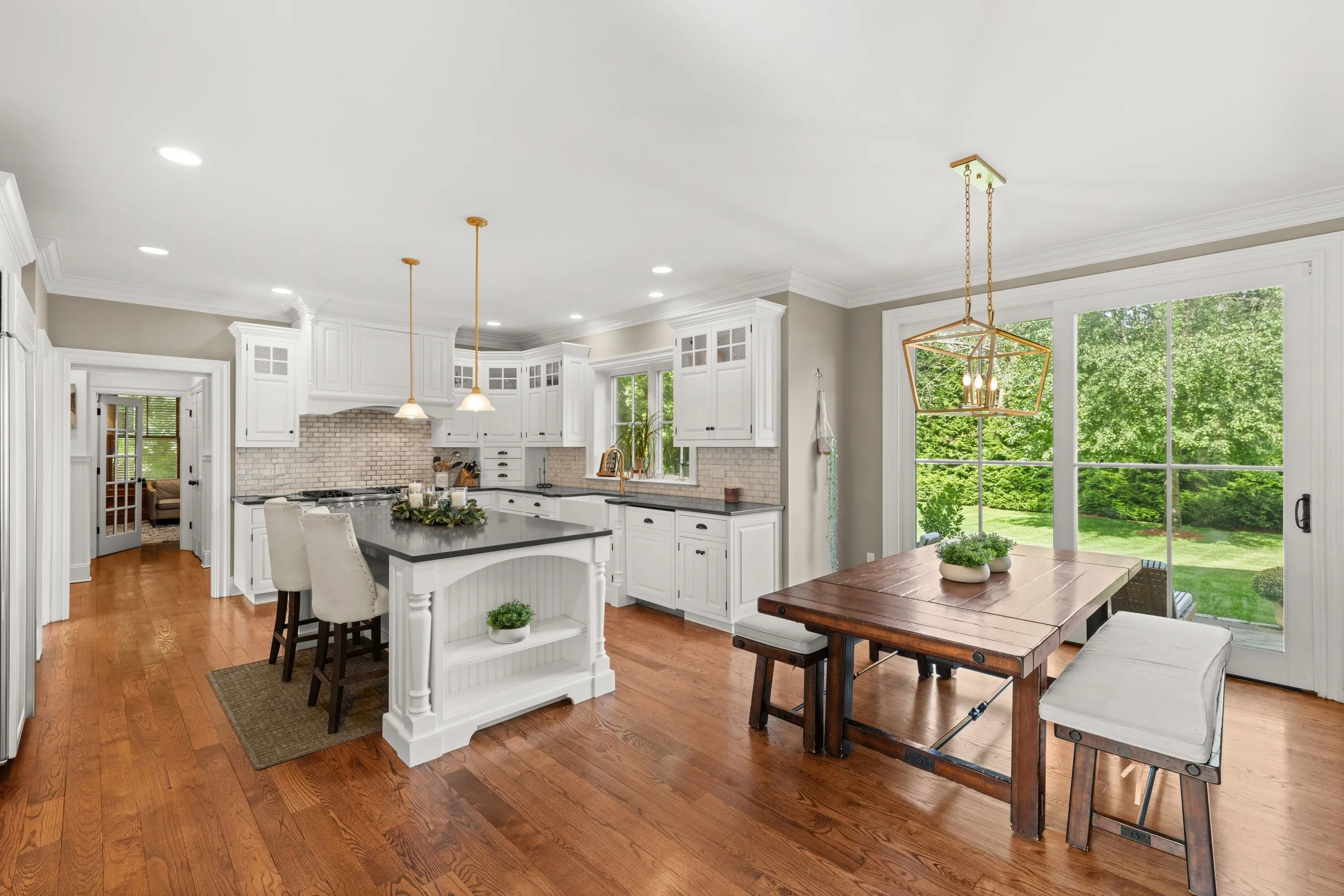 Kitchen_7-Elizabeth-Drive-Westport-CT_045.jpg