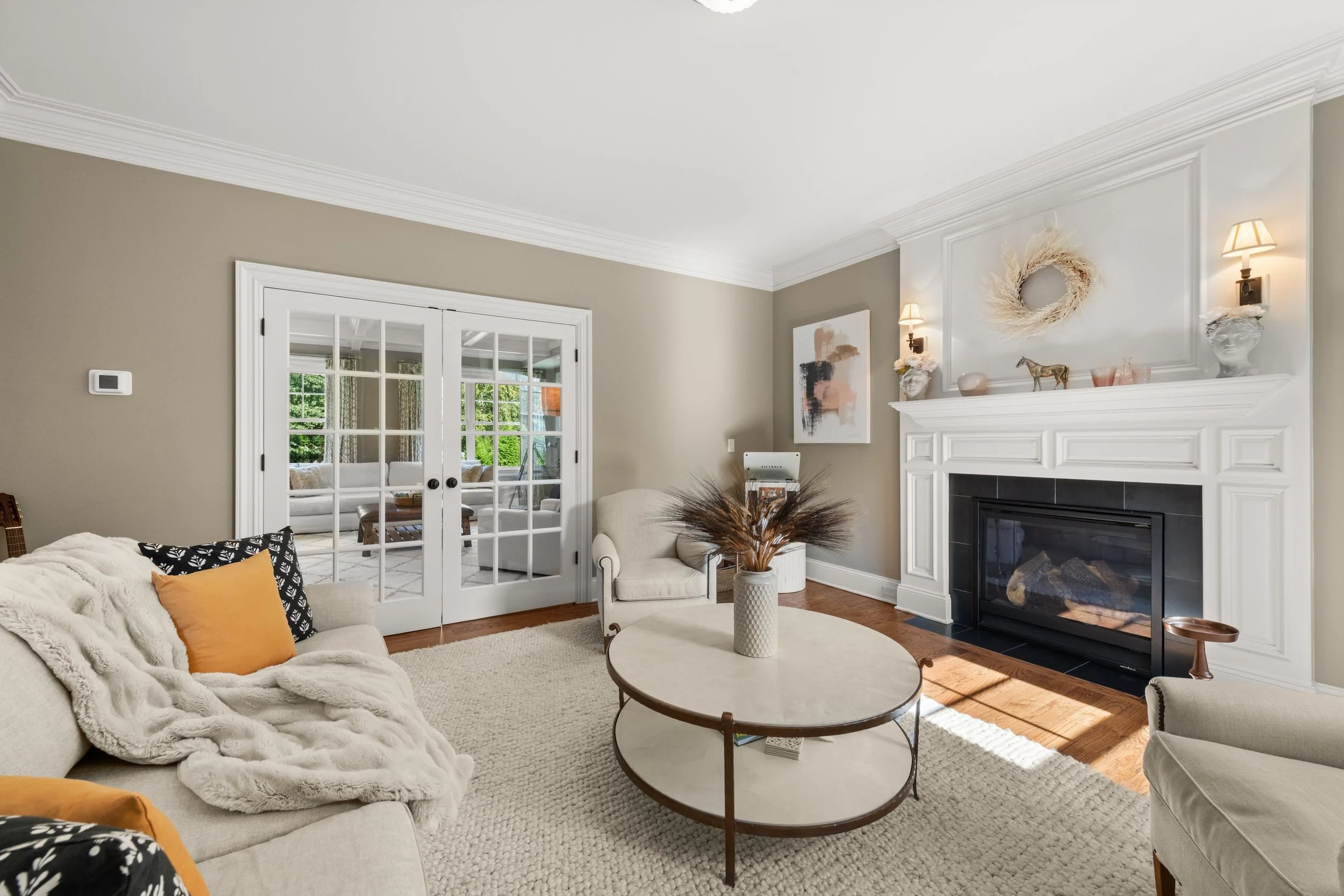 Living-room-to-family-room_7-Elizabeth-Drive-Westport-CT_036.jpg