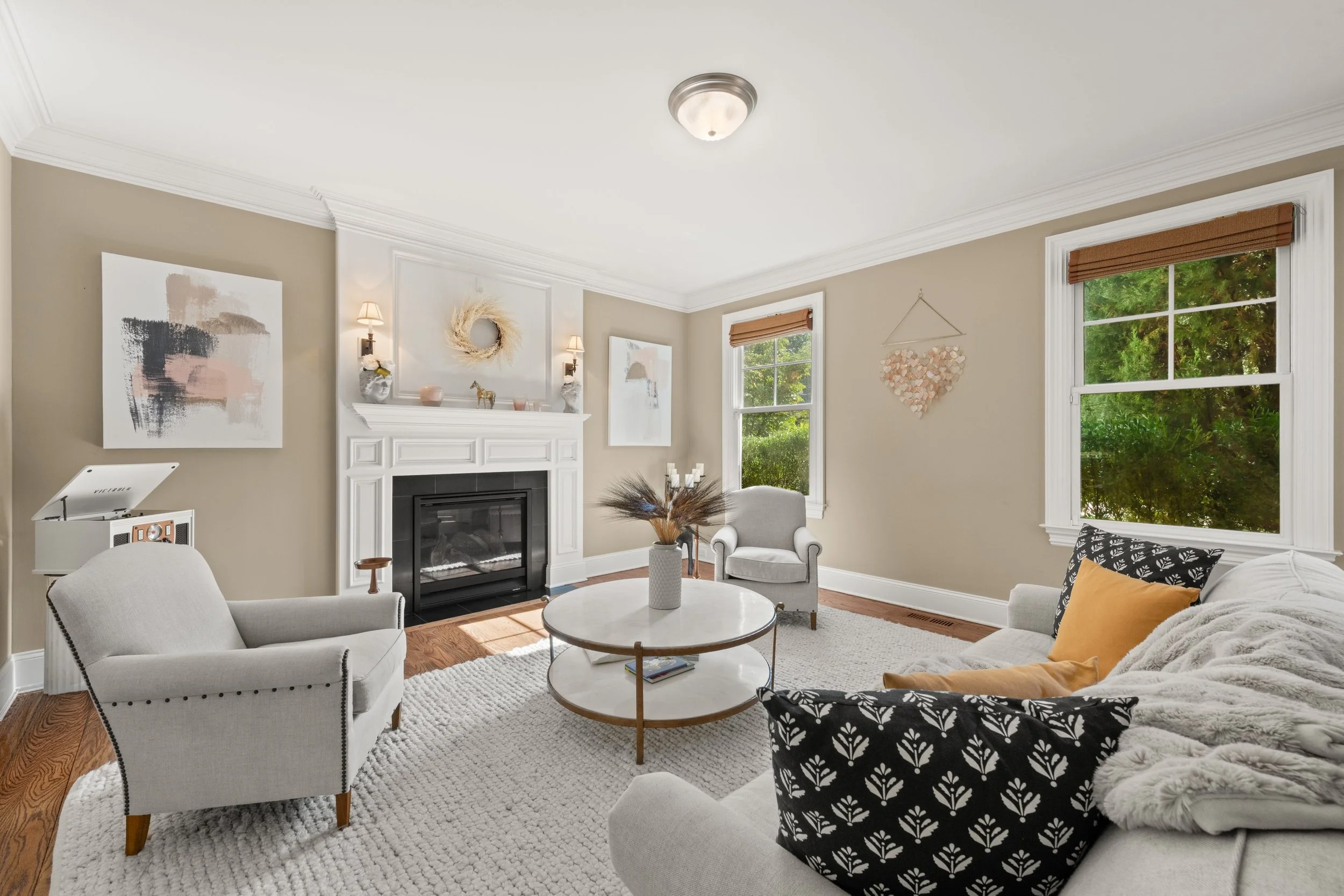 Living-room-fireplace_7-Elizabeth-Drive-Westport-CT_037.jpg