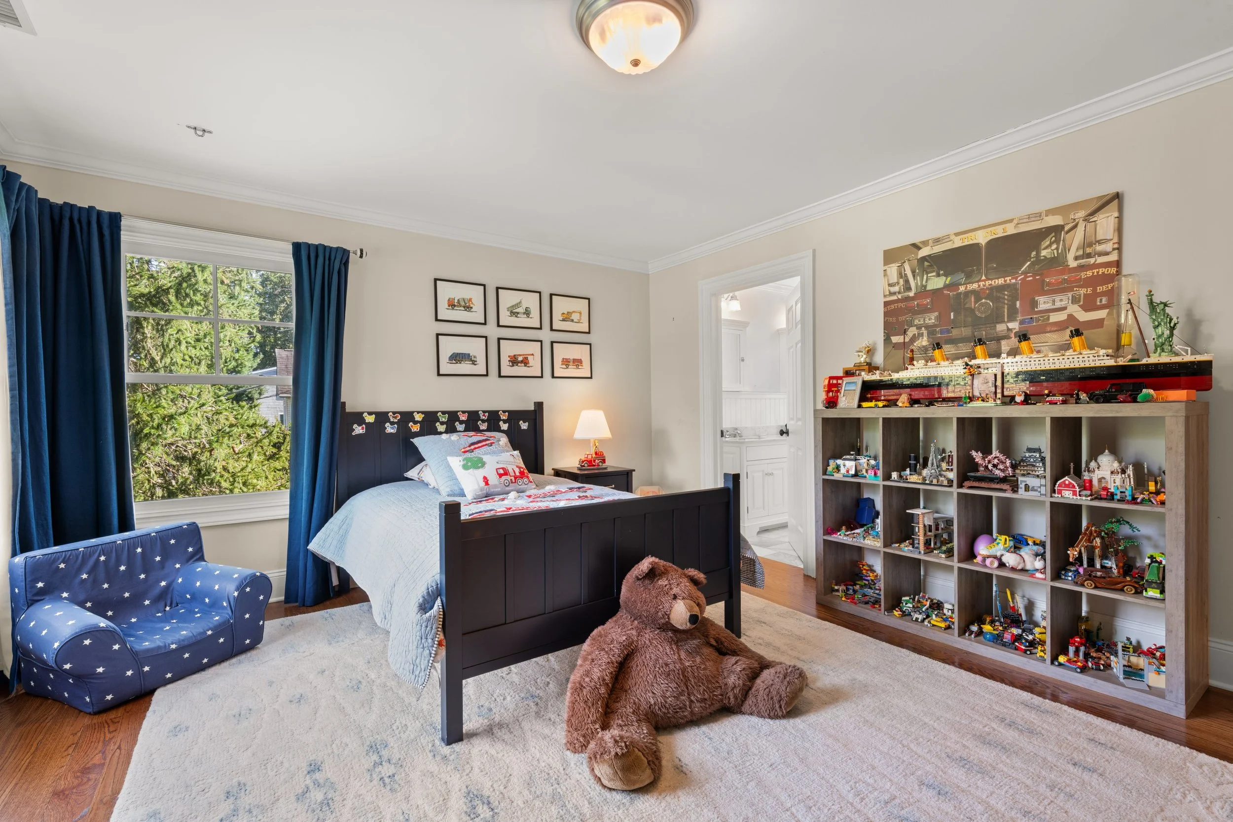 Bedroom_7-Elizabeth-Drive-Westport-CT_061.jpg