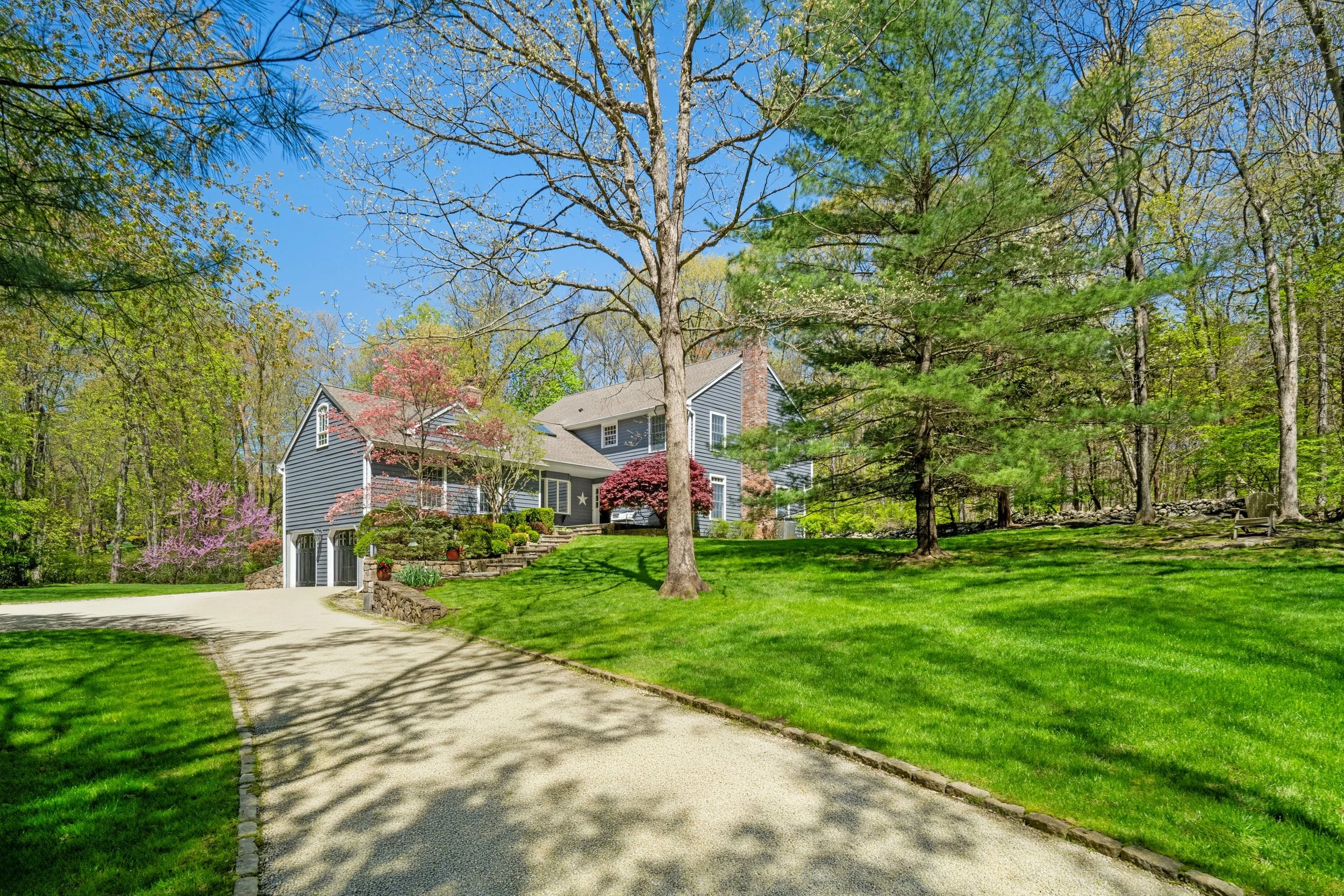 Approach-to-21-Timber-Mill-Lane_weston-CT_003.jpg