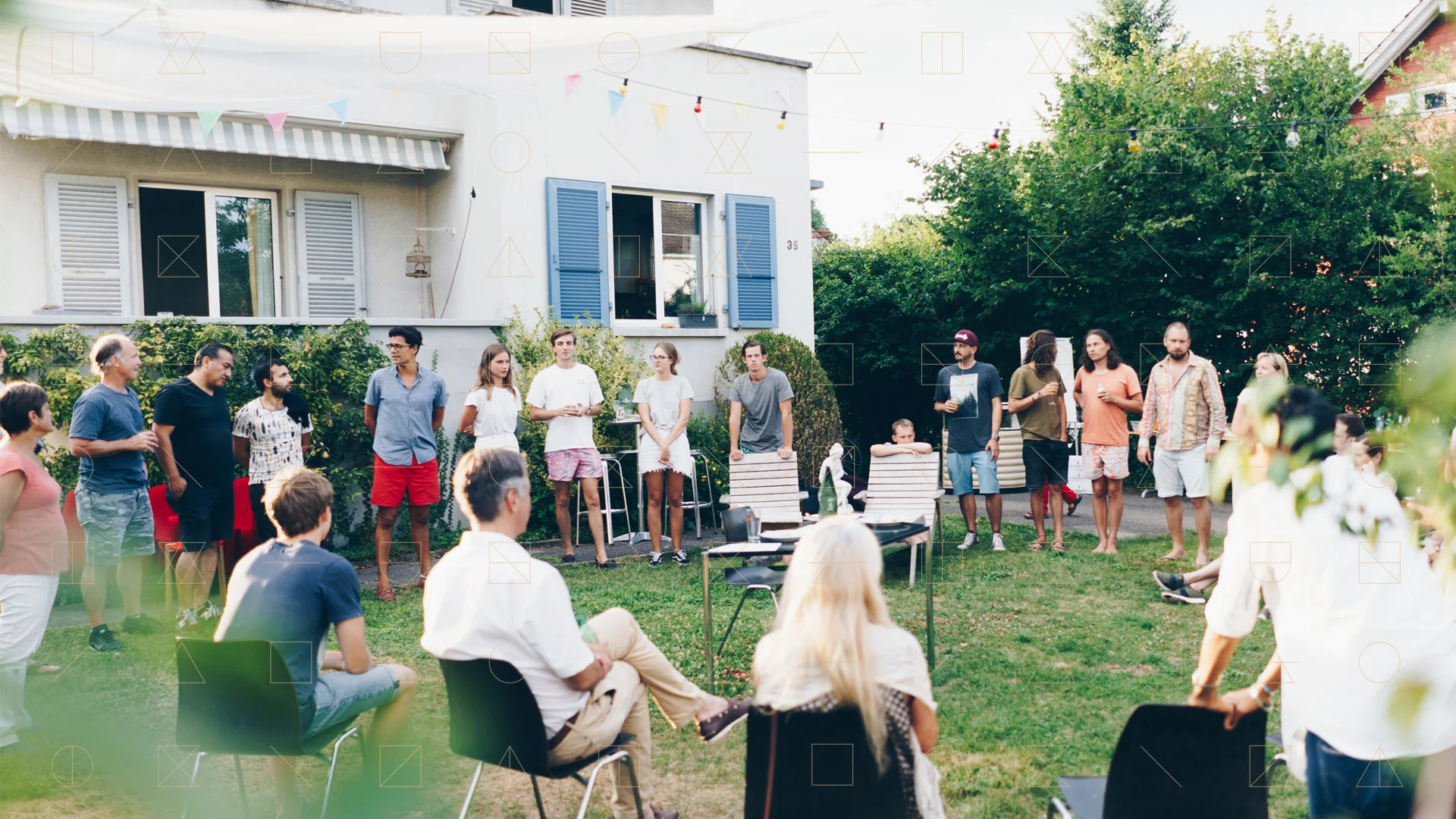 _capa_0004_Group 1 copy 2.jpg