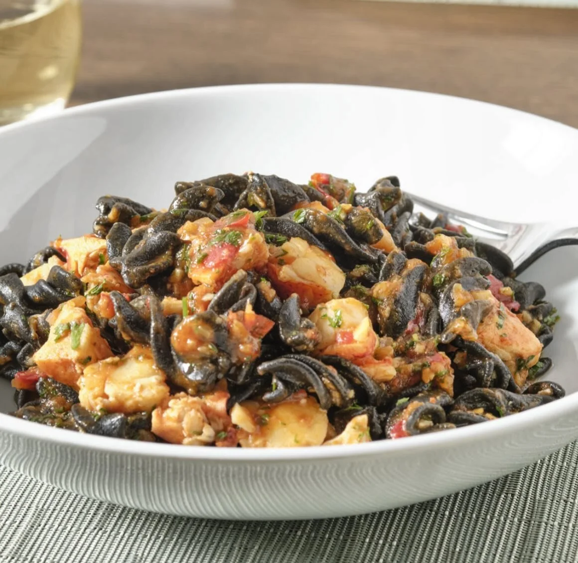 Pasta is not just for Sundays! Today is for this Lobster Arrabbiata. House made Squid Ink Fusilli, succulent Lobster and the perfect amount of heat from Calabrian Chilies 🌶️ 

Nothing says Valentine&rsquo;s Weekend like a little bit of spice 🔥 We&r