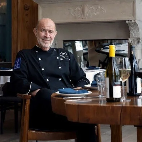 We are saddened to learn of the passing of Tom Valenti.

A respected voice in the culinary world, and someone whose presence was felt far beyond the kitchen.

Our thoughts are with his family, his friends, and the many who had the privilege of knowin