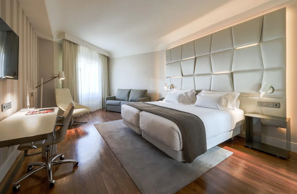 Room @NH Collection