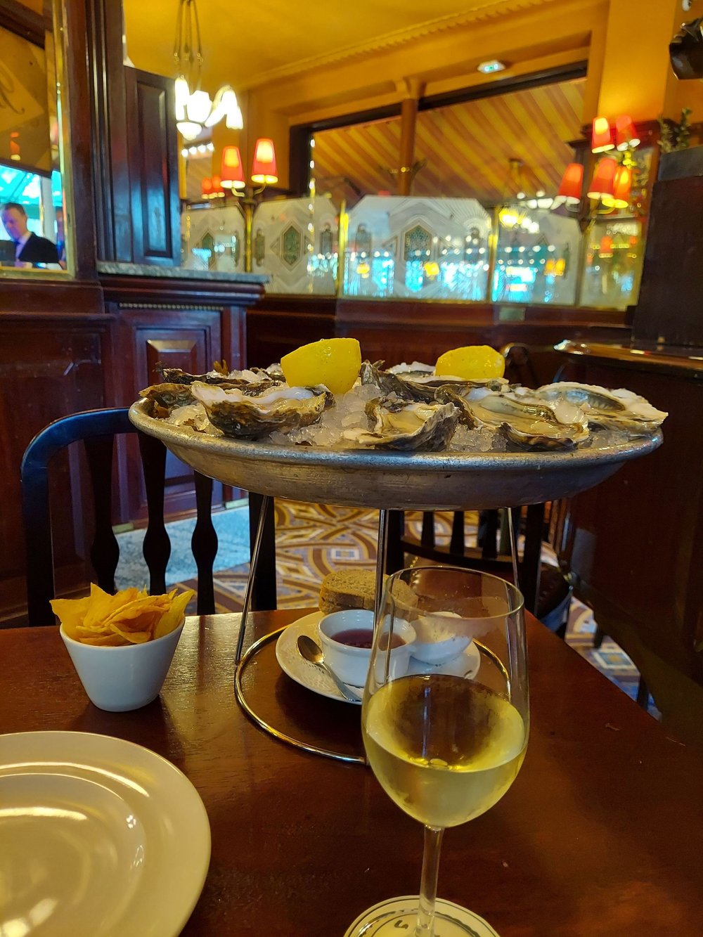 oysters-closerie-des-lilas.jpeg