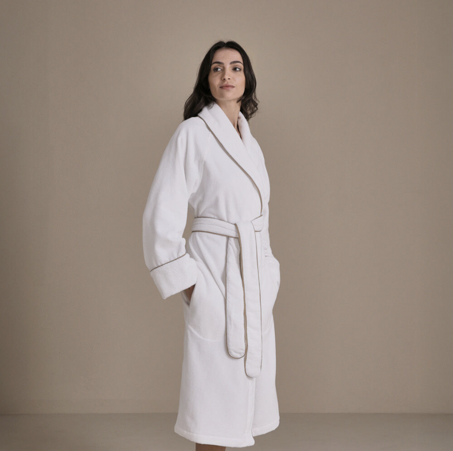 frette-continental-bathrobe.png