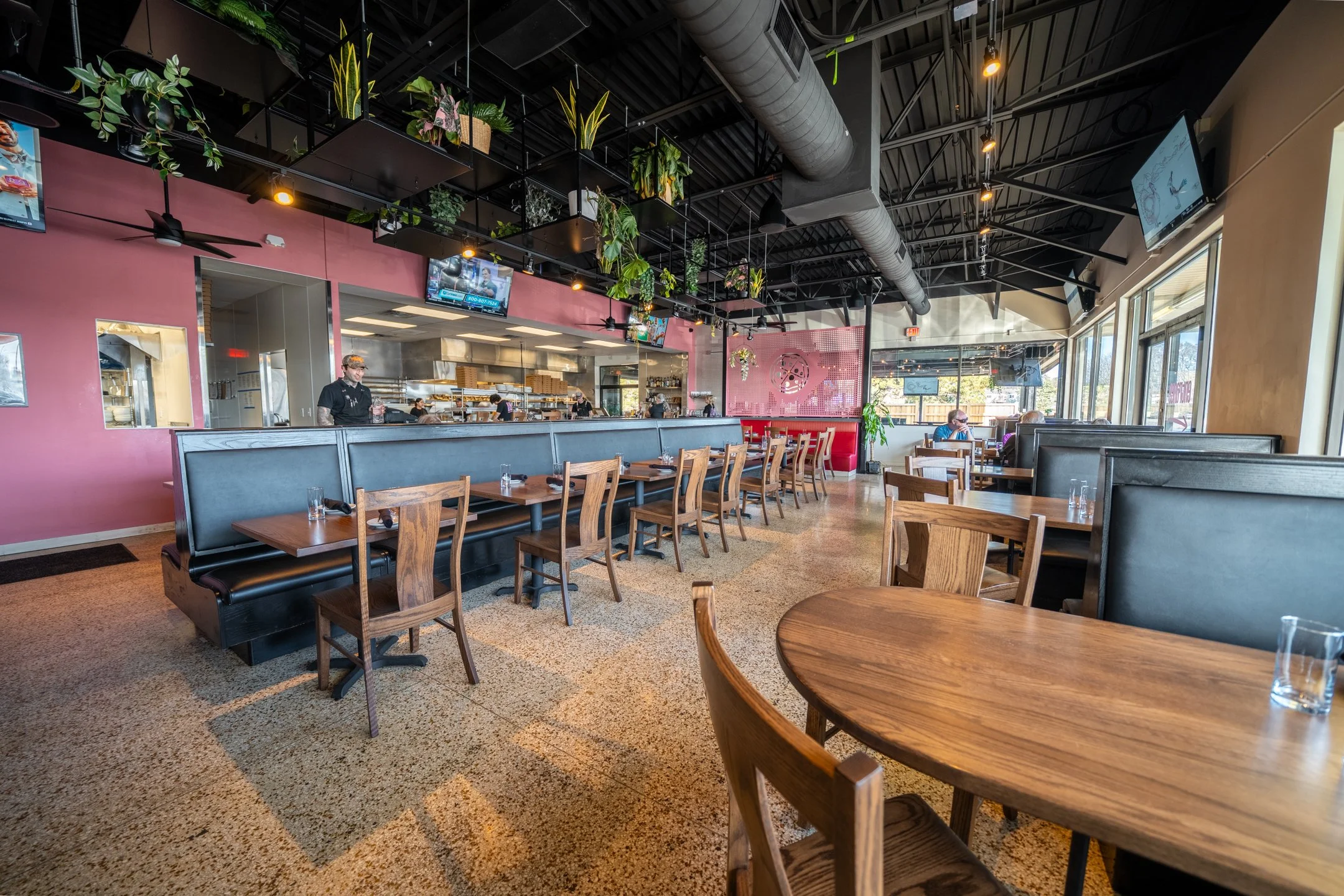 Pig Ate My Pizza Dining Room In Bloomington, MN