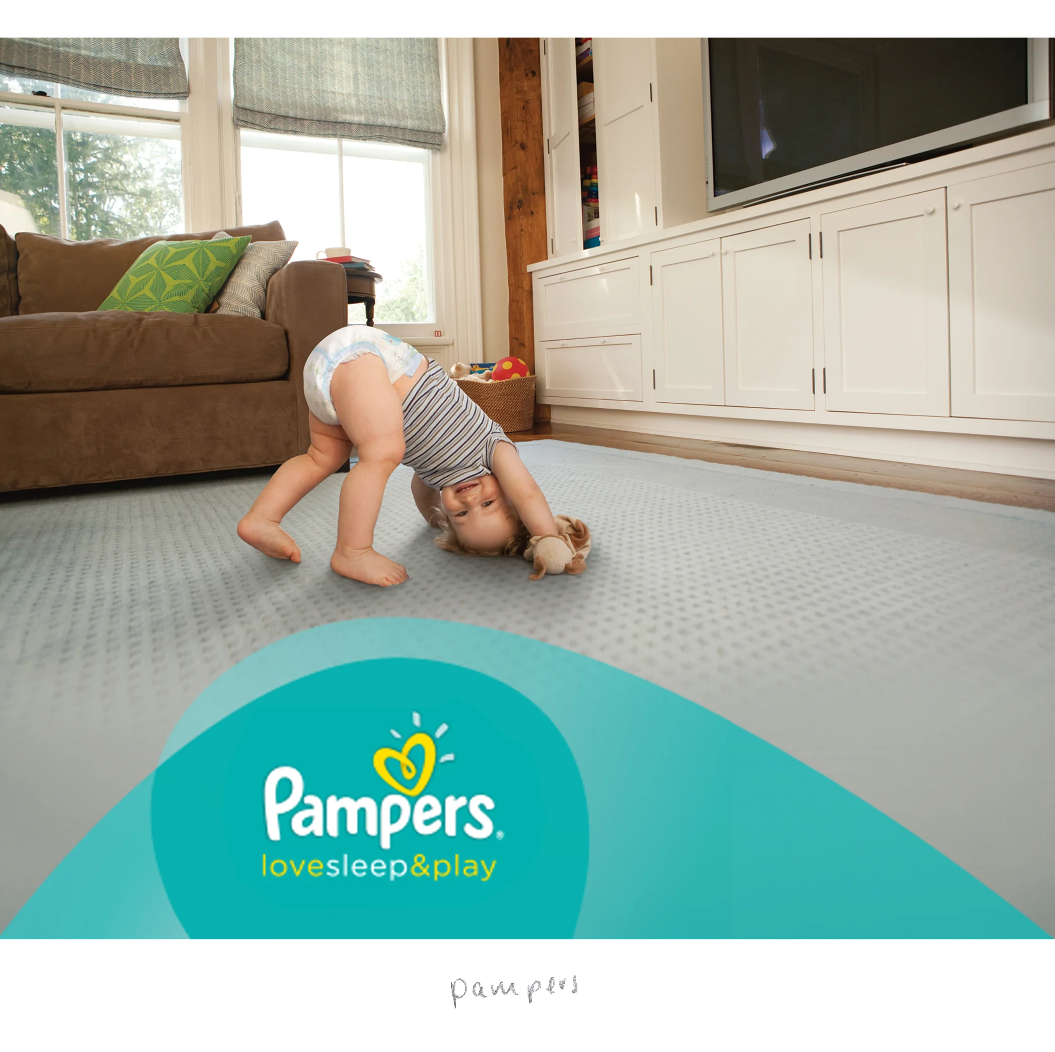 PampersE6++ KV_Tripodwithlogofrannyewbsite.jpg
