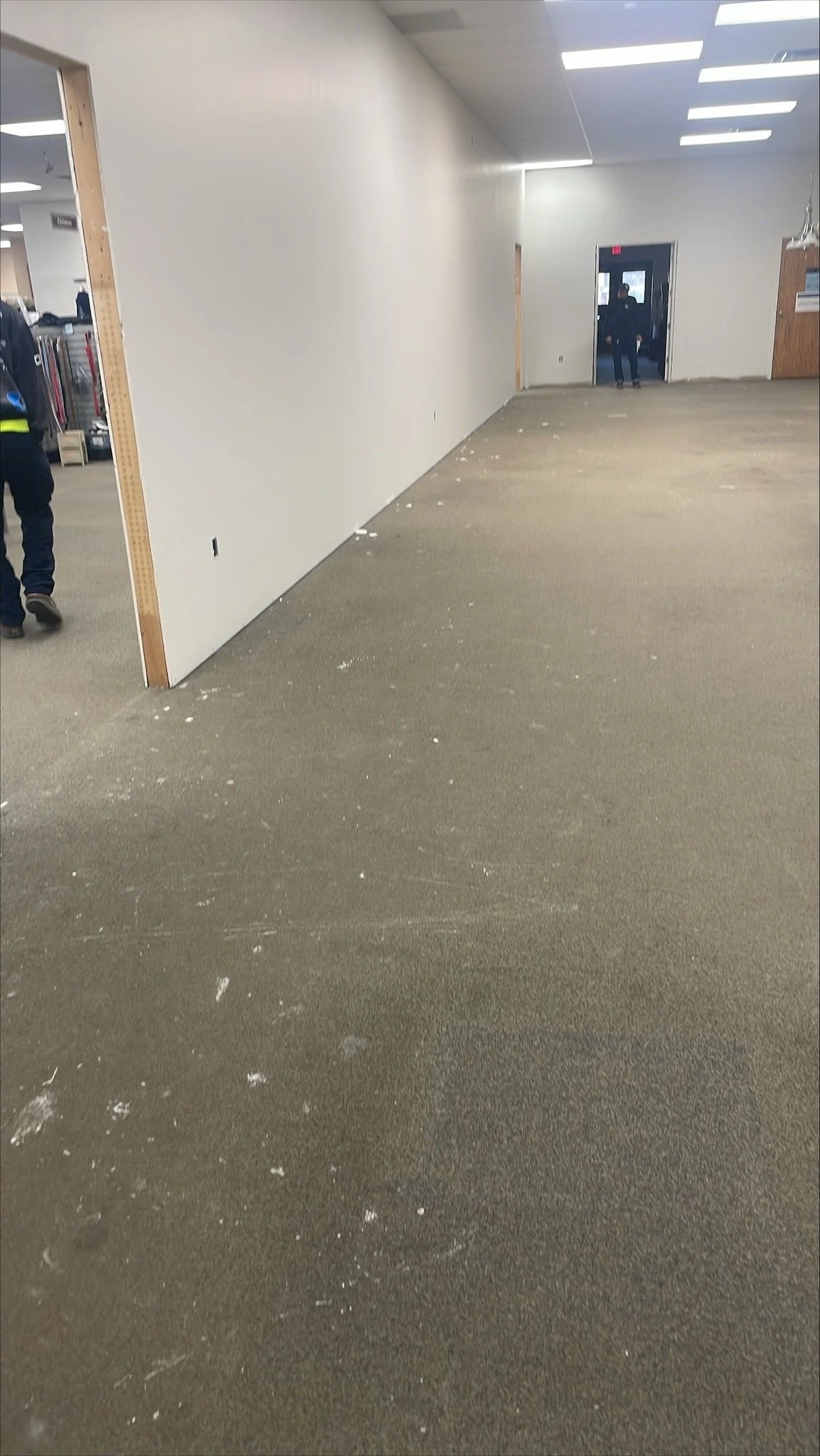 It’s always satisfying to see a space take shape.
#FlooringRemodel #ProfessionalFinish #QualityCraftsmanship #PreferredFlooringMI #SettingtheStandard #OneInstallationataTime