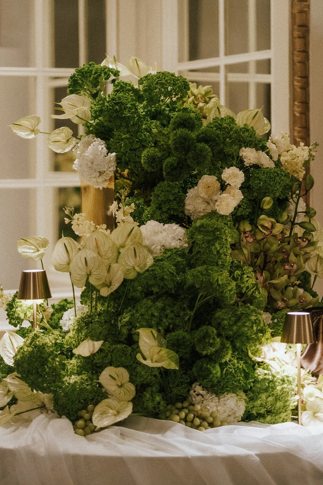 2 - Windsor Hotel Montreal Wedding - Rosalie Christopher-1.jpg-2.jpg