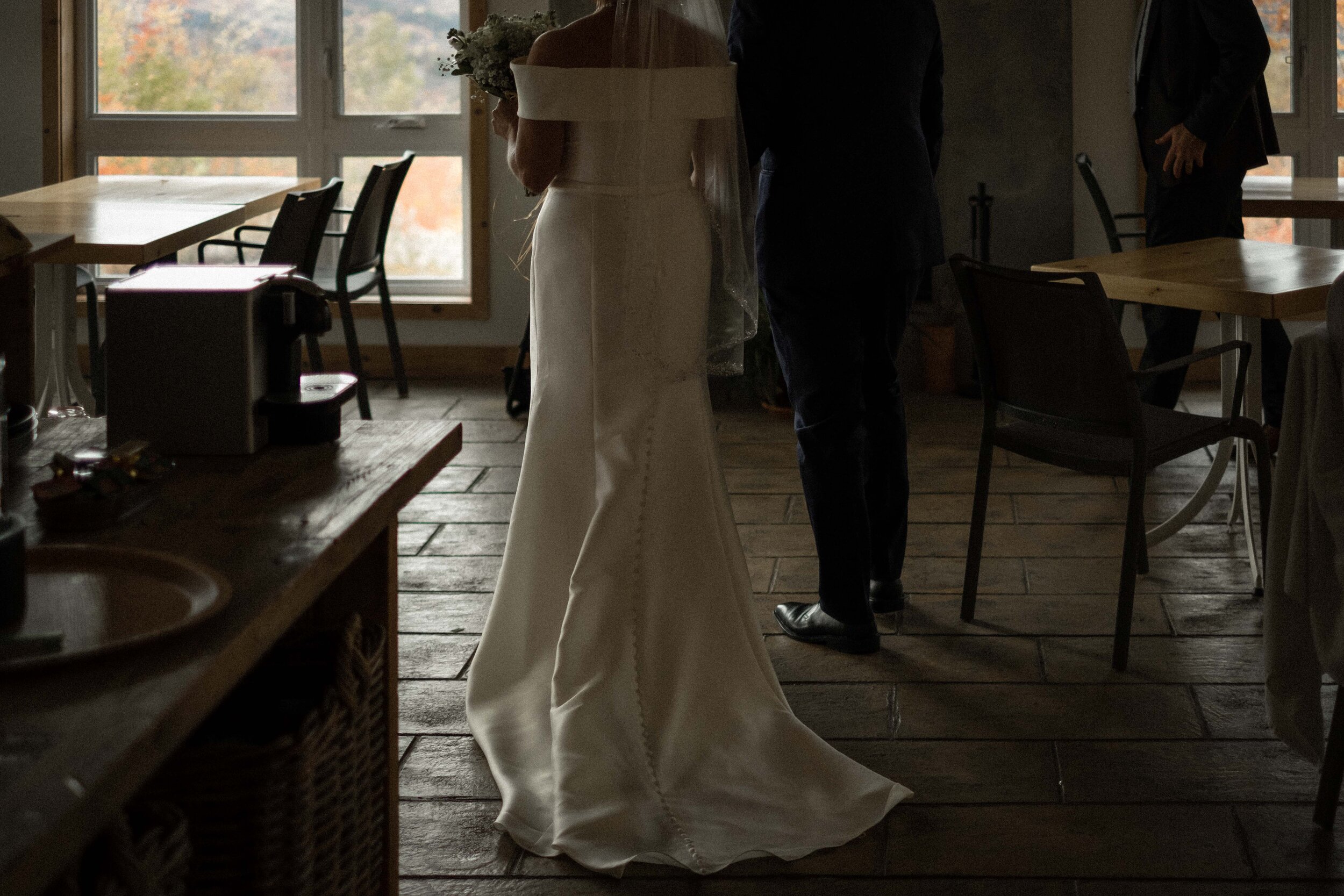 Fall Elopement in Quebec Laurentians-75.jpg