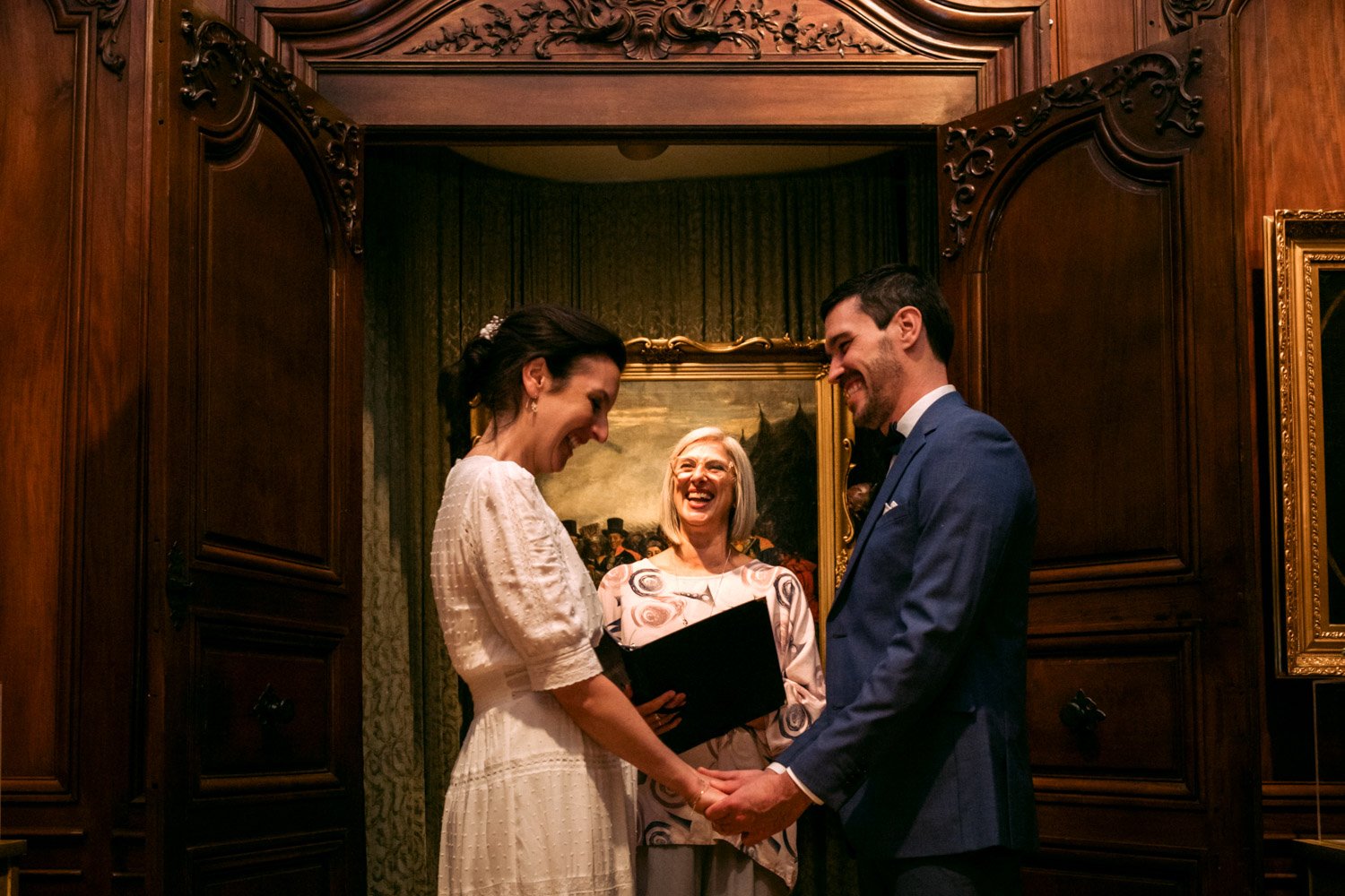 Chateau Ramezay Montreal Elopement-51.jpg