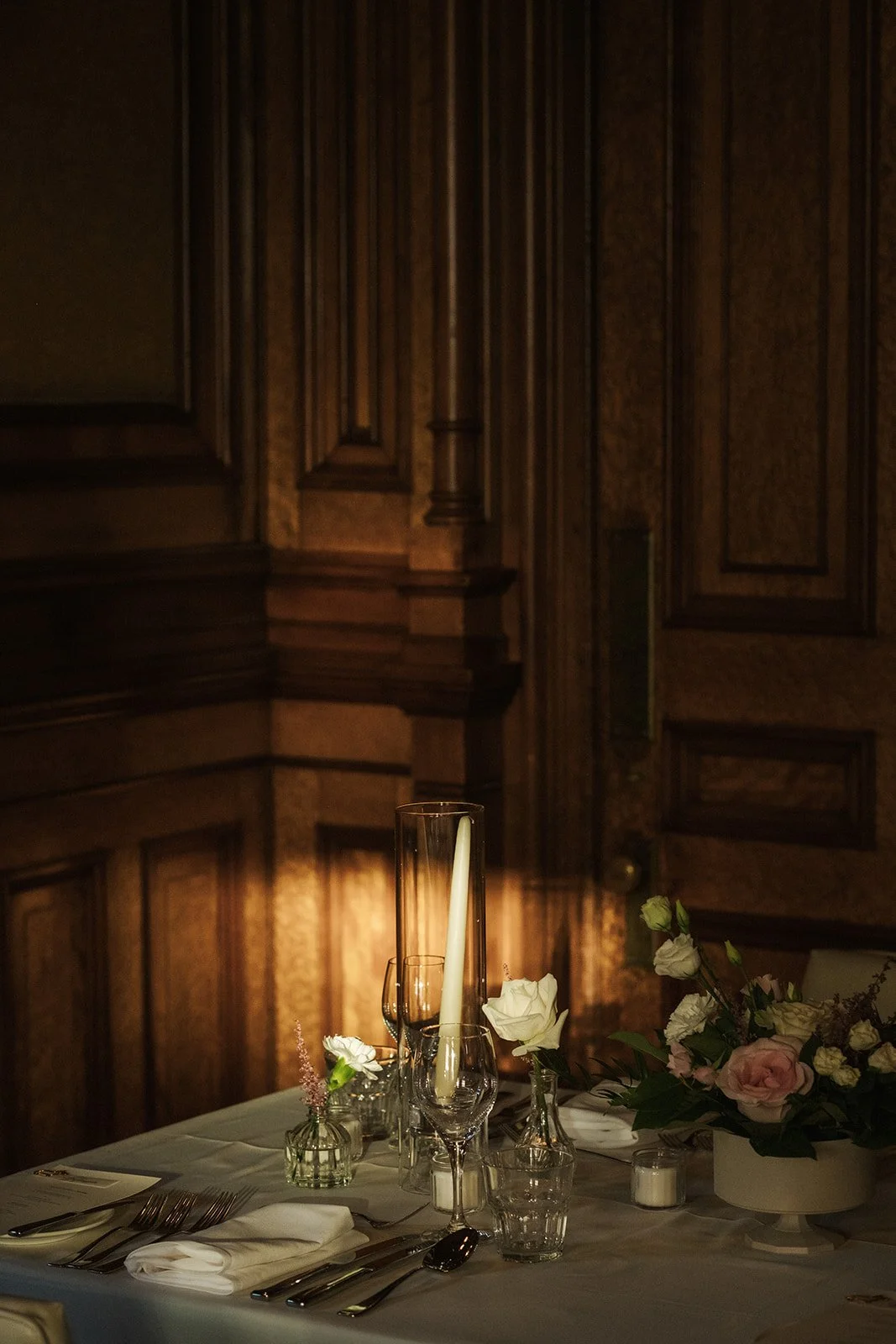 Le Mount Stephen Hotel Montreal Wedding - Annabelle Agnew -70.jpg