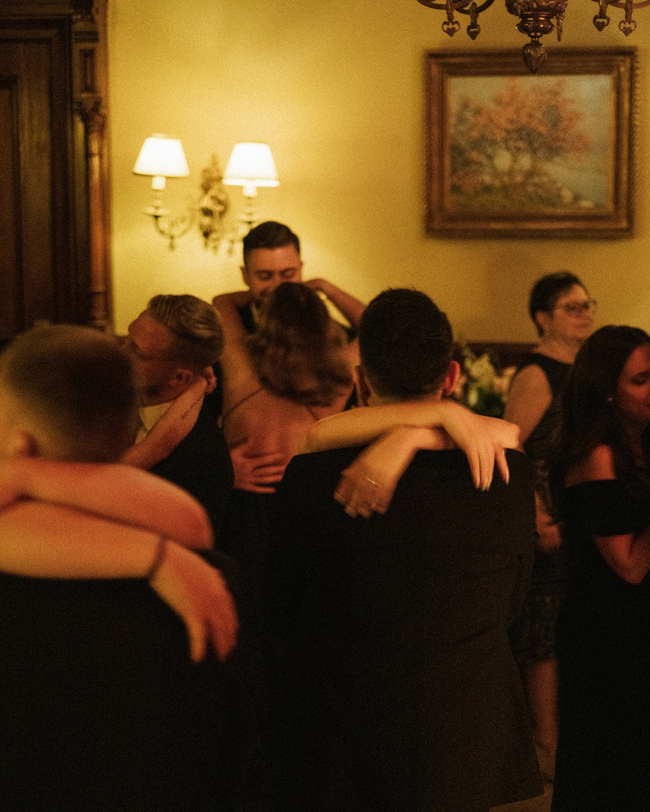 Le Mount Stephen Hotel Montreal Wedding - Annabelle Agnew -94.jpg