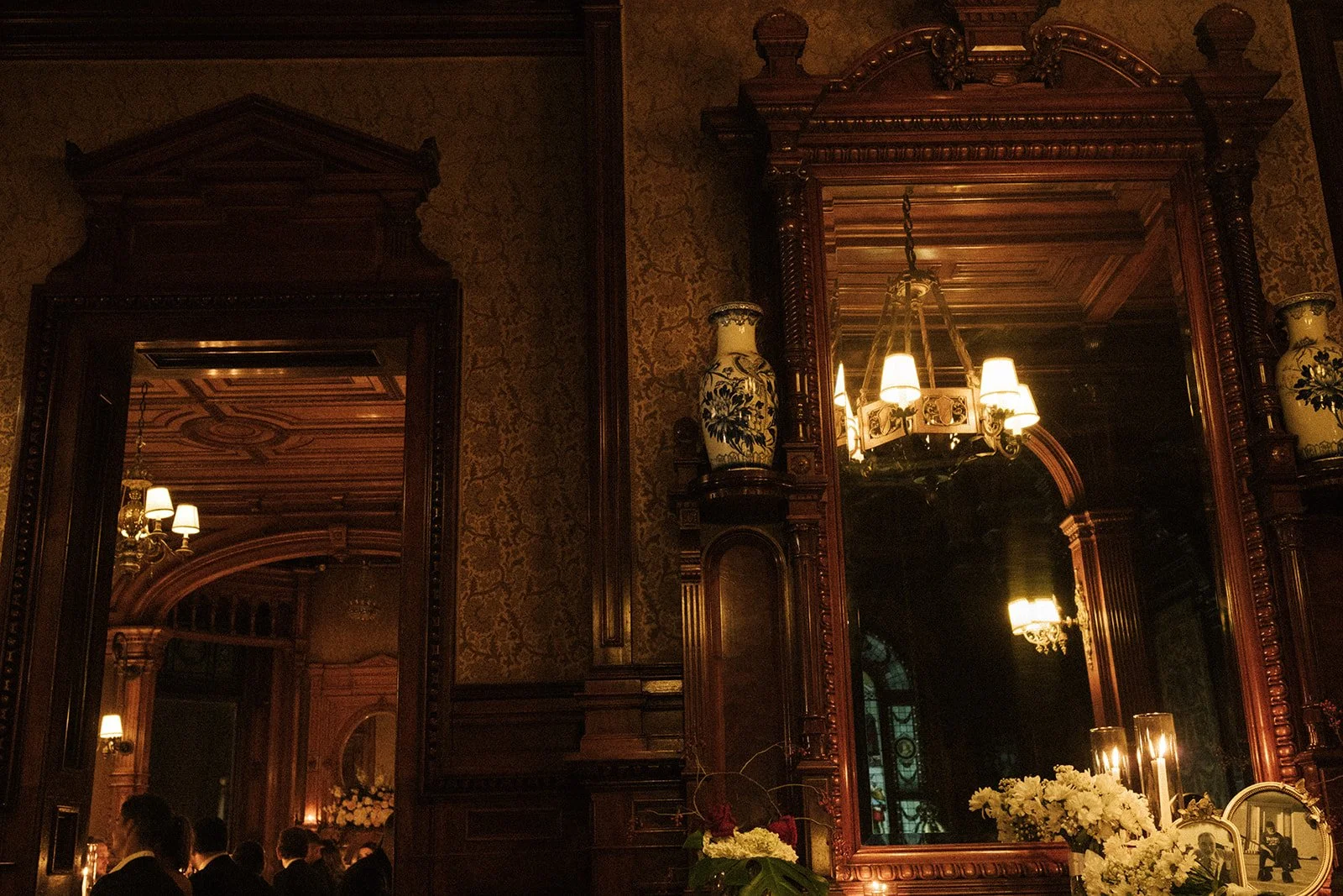 Le Mount Stephen Hotel Montreal Wedding - Annabelle Agnew -87.jpg