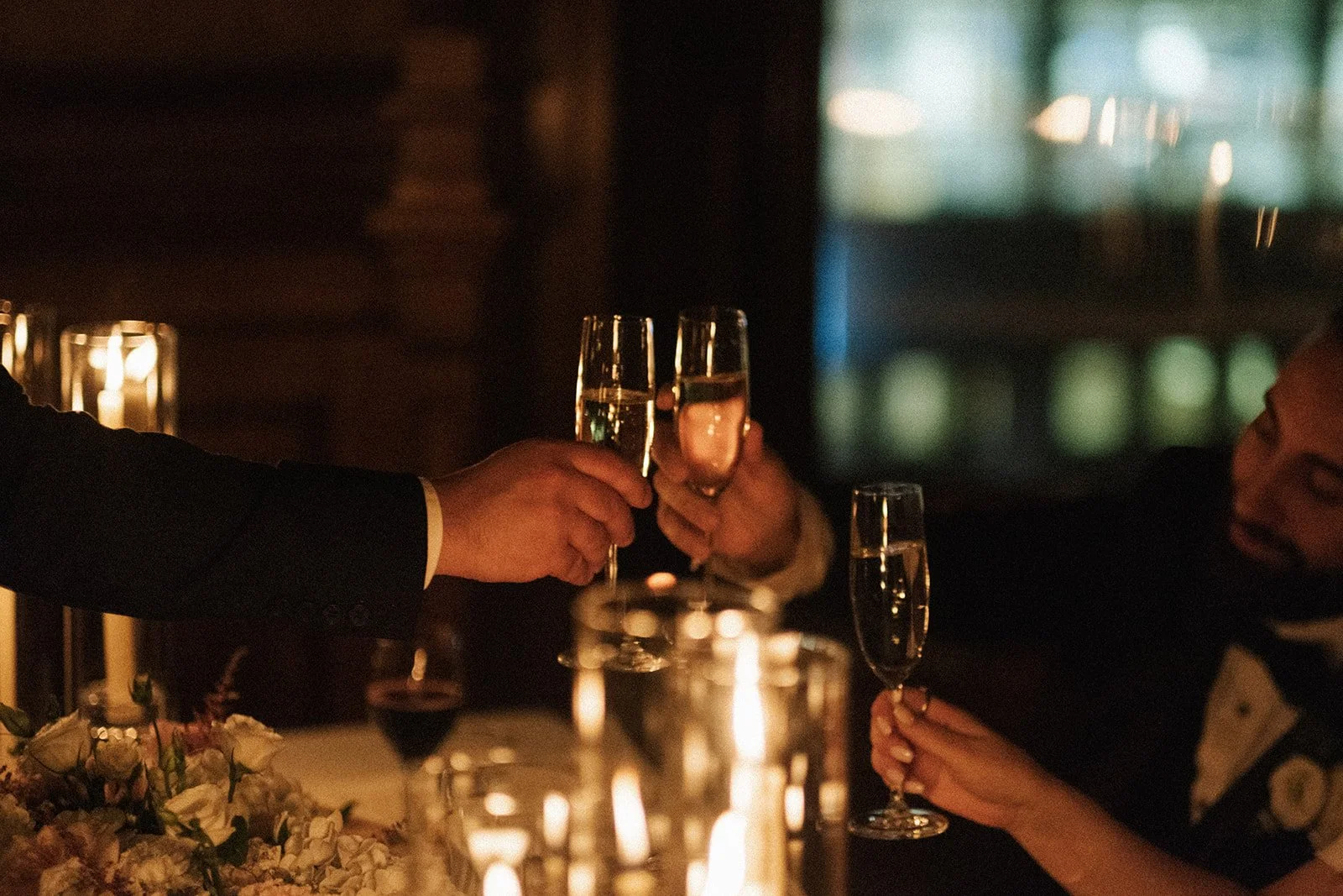 Le Mount Stephen Hotel Montreal Wedding - Annabelle Agnew -90.jpg