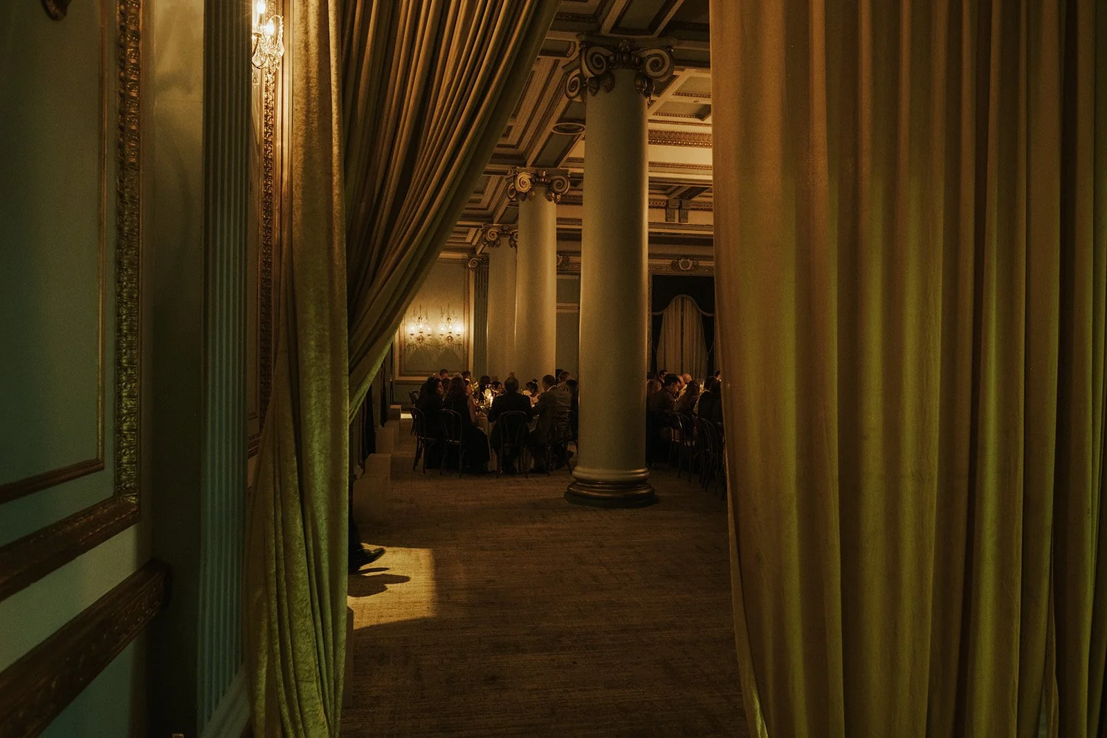 5 - Windsor Hotel Montreal Wedding - Rosalie Christopher-1.jpg-56.jpg