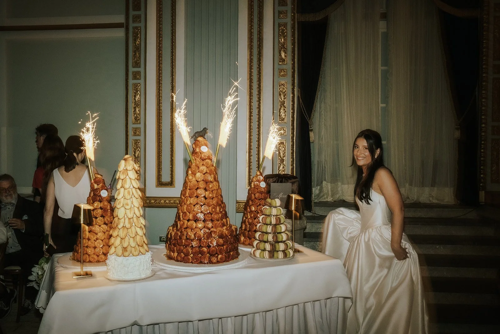 5 - Windsor Hotel Montreal Wedding - Rosalie Christopher-1.jpg-97.jpg