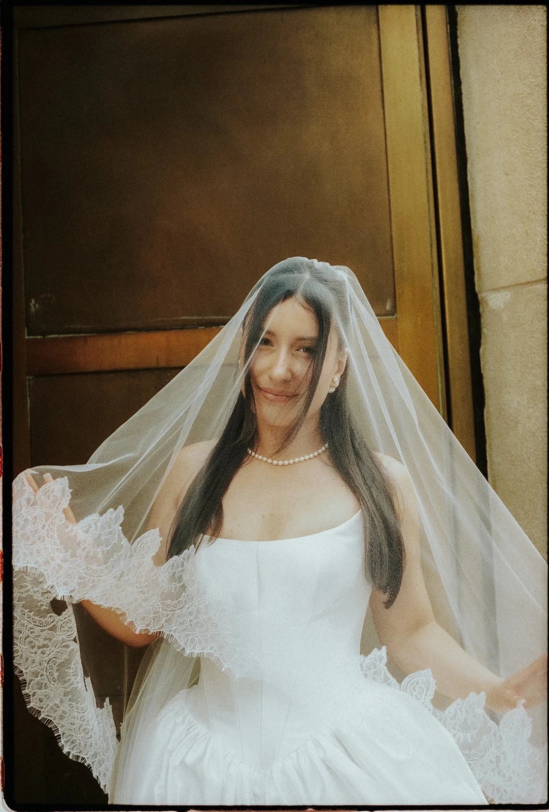 1 - Windsor Hotel Montreal Wedding - Rosalie Christopher-92.jpg