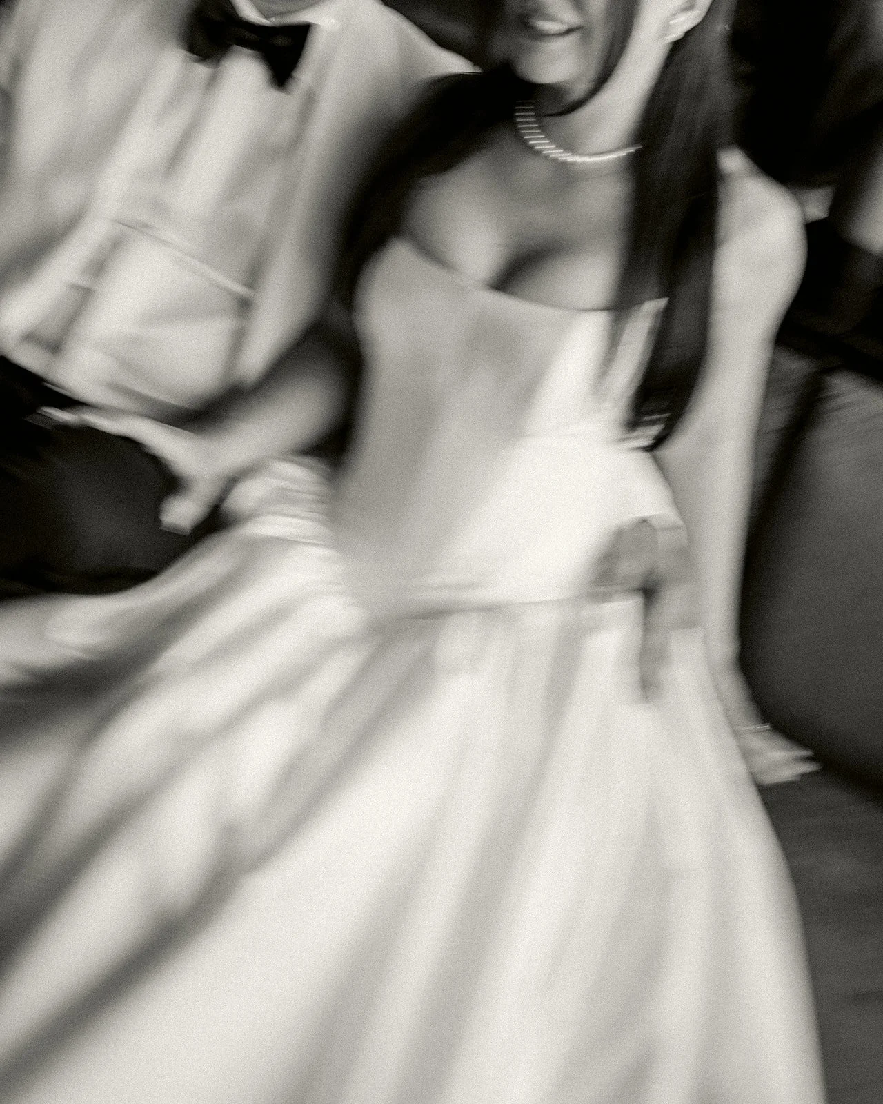 1 - Windsor Hotel Montreal Wedding - Rosalie Christopher-22.jpg