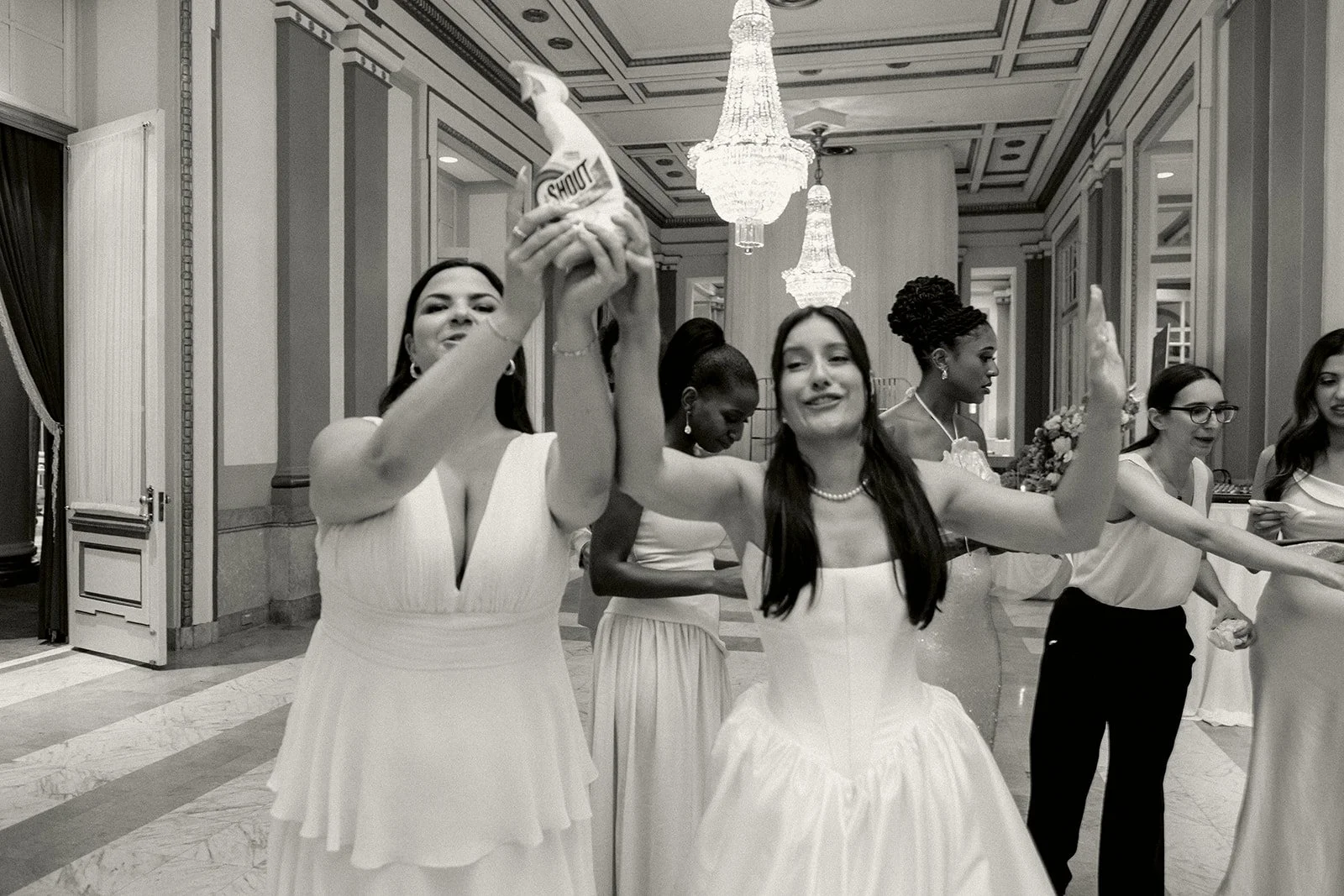 5 - Windsor Hotel Montreal Wedding - Rosalie Christopher-1.jpg-75.jpg