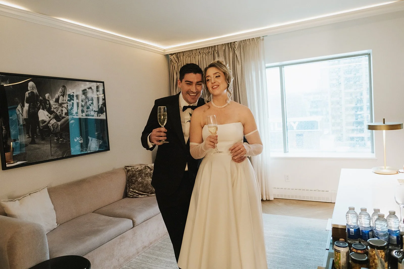 Montreal Winter Elopement Hotel Vogue - 6.jpg
