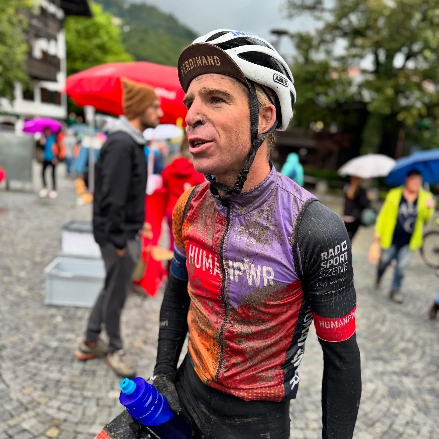 Not my kind of wetter and not my best performance, but still top5. Happy I survived the M3 @meinmontafon after I missed out a some necessary energy along the way. Not at all a surprise that @stiebi90 won the race since he wins every race in these wet