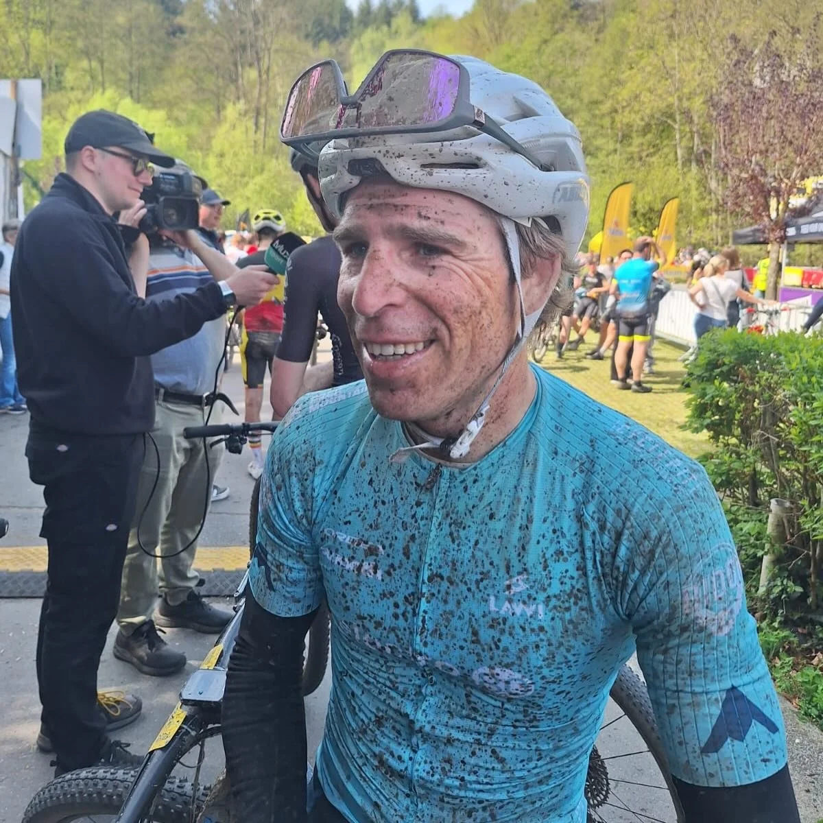 🥉 @rocdardenne BIG ROC. 
Good to be back in the mix after having to deal with some post Cape Epic struggles 🤪. Congrats Simon Gregoire with the win and @teusruijter with a strong comeback and &ldquo;beating me in the sprint&rdquo; for second 😅. 

