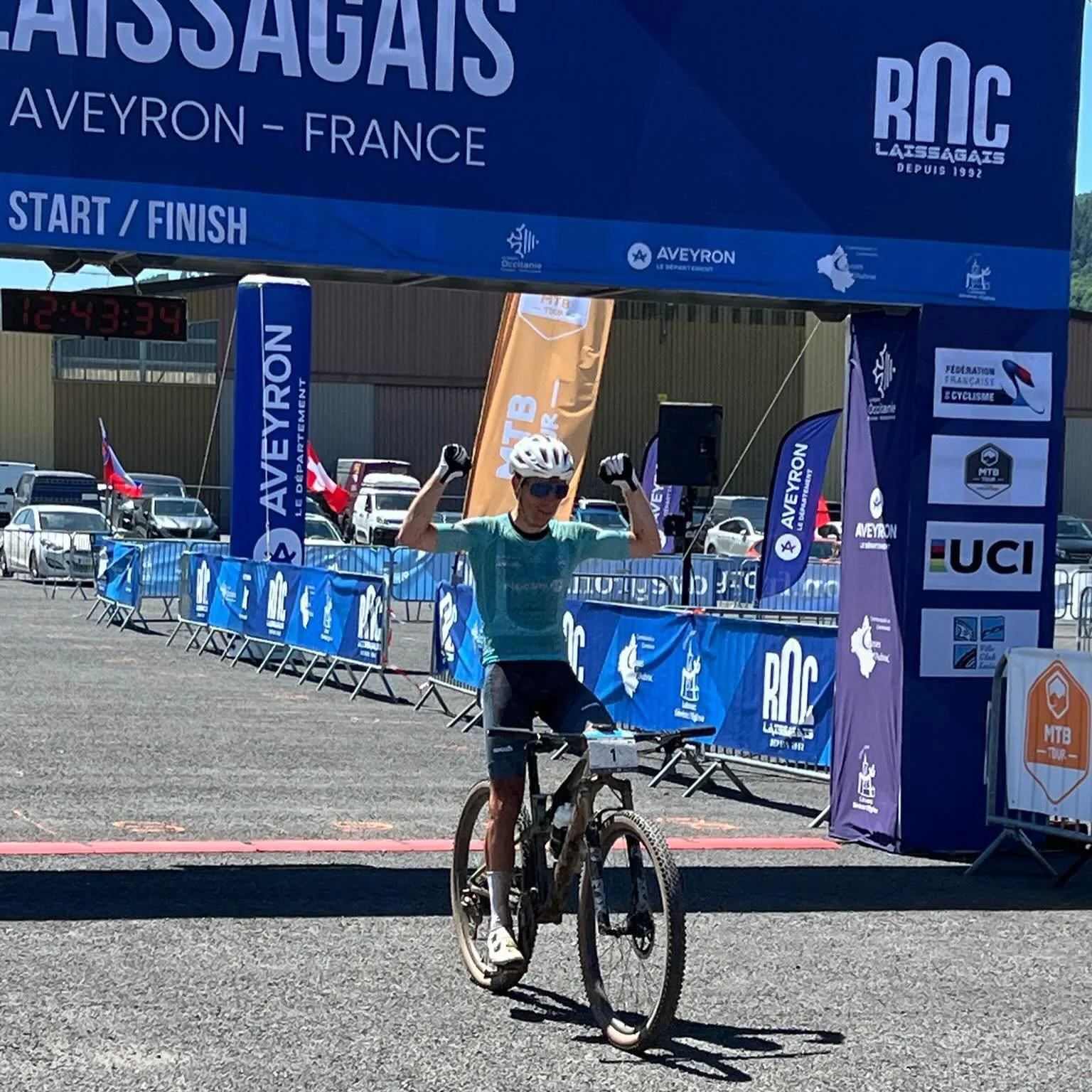 🥇Back to back wins at Roc Laissagais! Happy to win another UCI HC race in my last year 😎✌️. 

During the first half of the race, fellow &ldquo;oldie&rdquo; @hansbecking and I were dropped from the lead group multiple times. But we trusted our exper