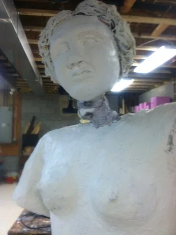 VENUS DI MILO: work in progress