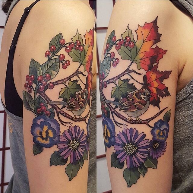A cute sparrow sitting in a maple tree surrounded by flowers 🌺 🍃🍁🌿tattoo by @dorothytattoo!
.
.
.
#sparrowtattoo #mapleleaves #flowertattoo #botanicaltattoo #violetsorbet #daisy #daisytattoo #violettattoo #mapletattoo #mapleleaftattoo #naturetatt