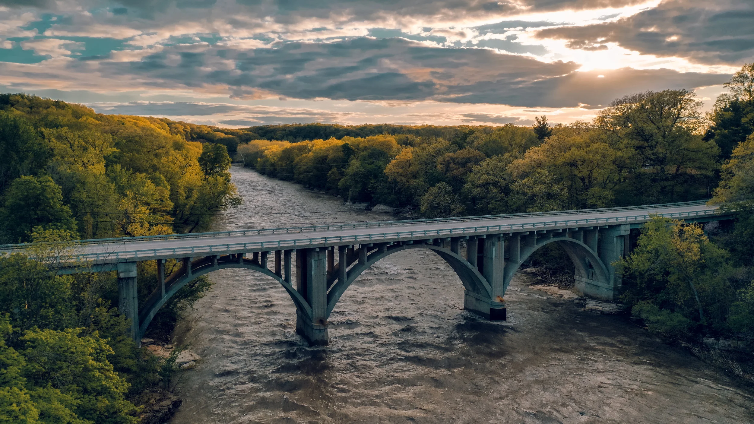 lowellbridgem2phdr.jpg
