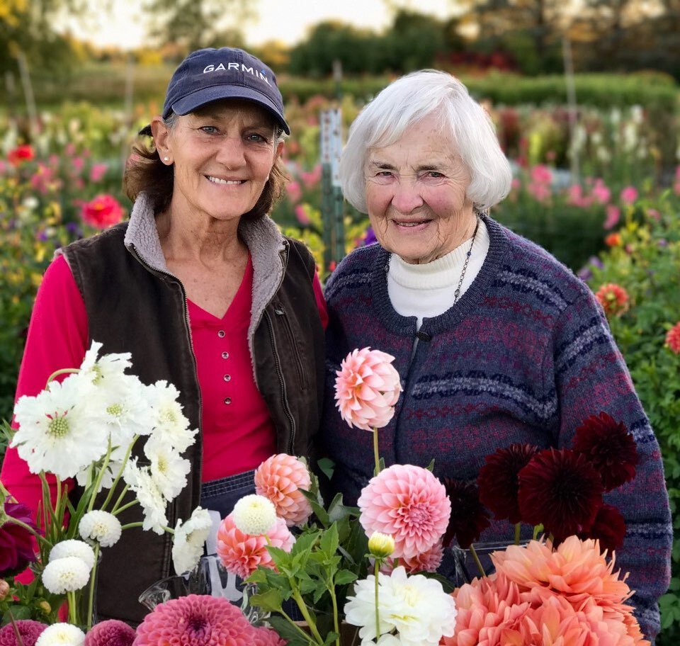 Kudos to all the mothering folks today and everyday and especially to my mom. Her support of all her children and kindness to many others has been unwavering. This summer she will be 99!! These are pics of her visit to the farm in 2017. 

#mymom #mot