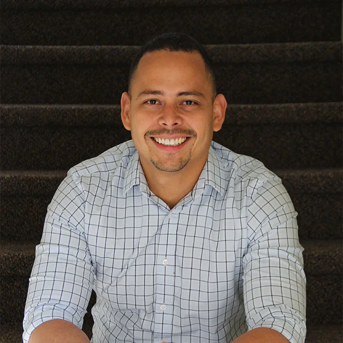 Jorge Flores Youth Pastor jorge.flores@newcitycr.org