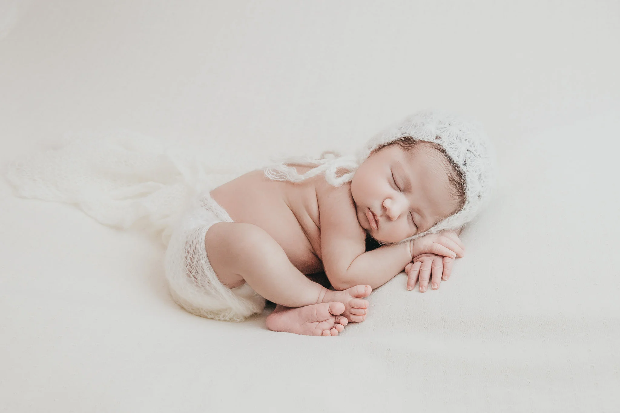 simple newborn photo
