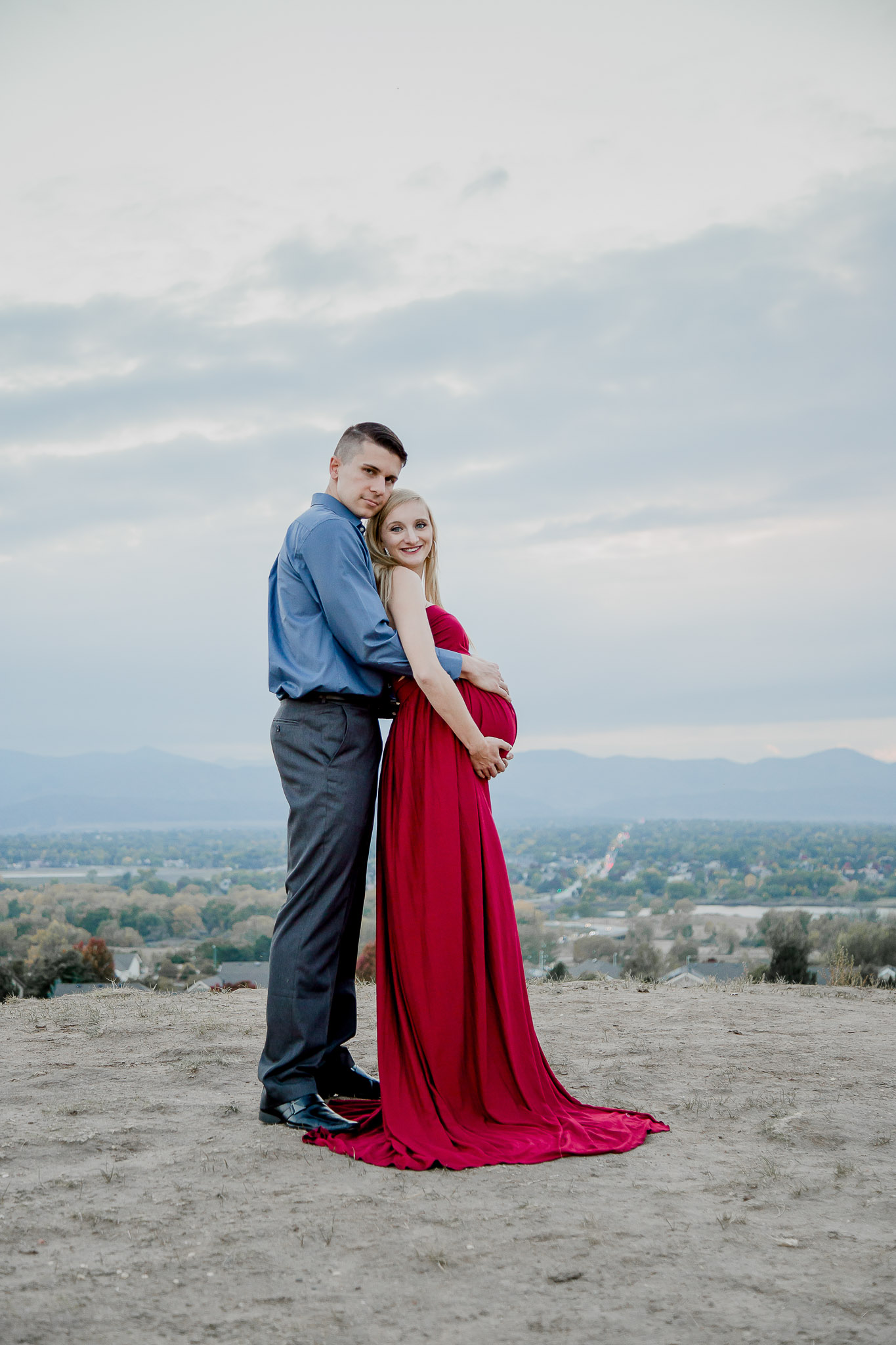 Outdoor-Littleton-Maternity-Red-Gown-Couple.jpg