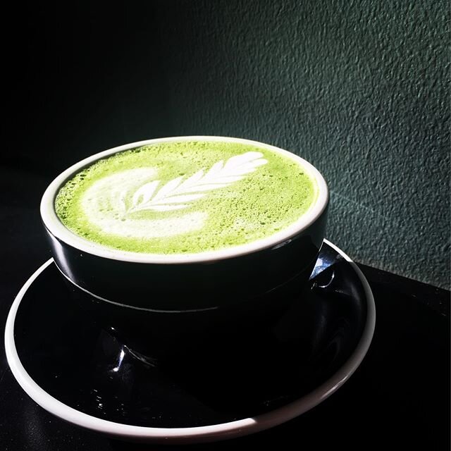 You and this latte are a matcha made in heaven. 😜🍵😜
.
.
.
#kaffeevonsolln #cafe #caf&eacute; #coffeeshop #coffeehouse #coffee #espresso #latte #latteart #barista #baristalife #butfirstcoffee #coffeebreak #coffeetime #instacoffee #coffeeoftheday #m