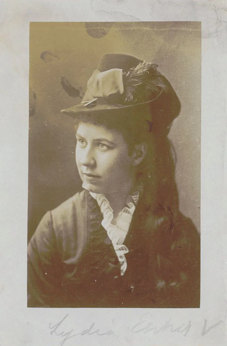 Lydia Escher, um 1875. Foto: e-manuscripta