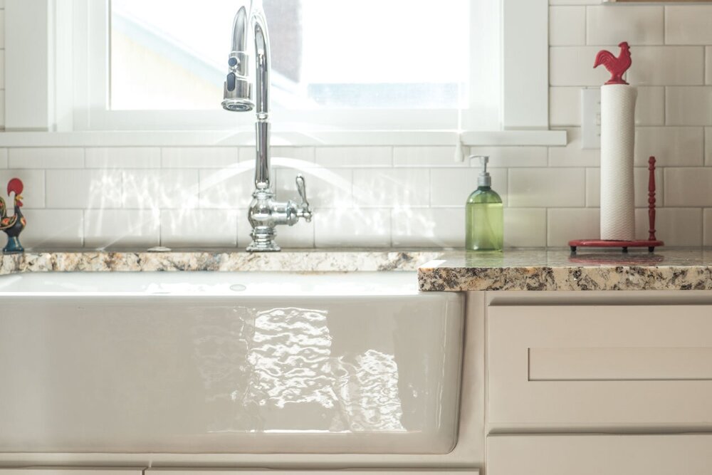Fireclay Kitchen Farm Sink Founder S Choice Cabinets Countertops Fireclay Kitchen Farm Sink Founder S, Vintage Farm Sink