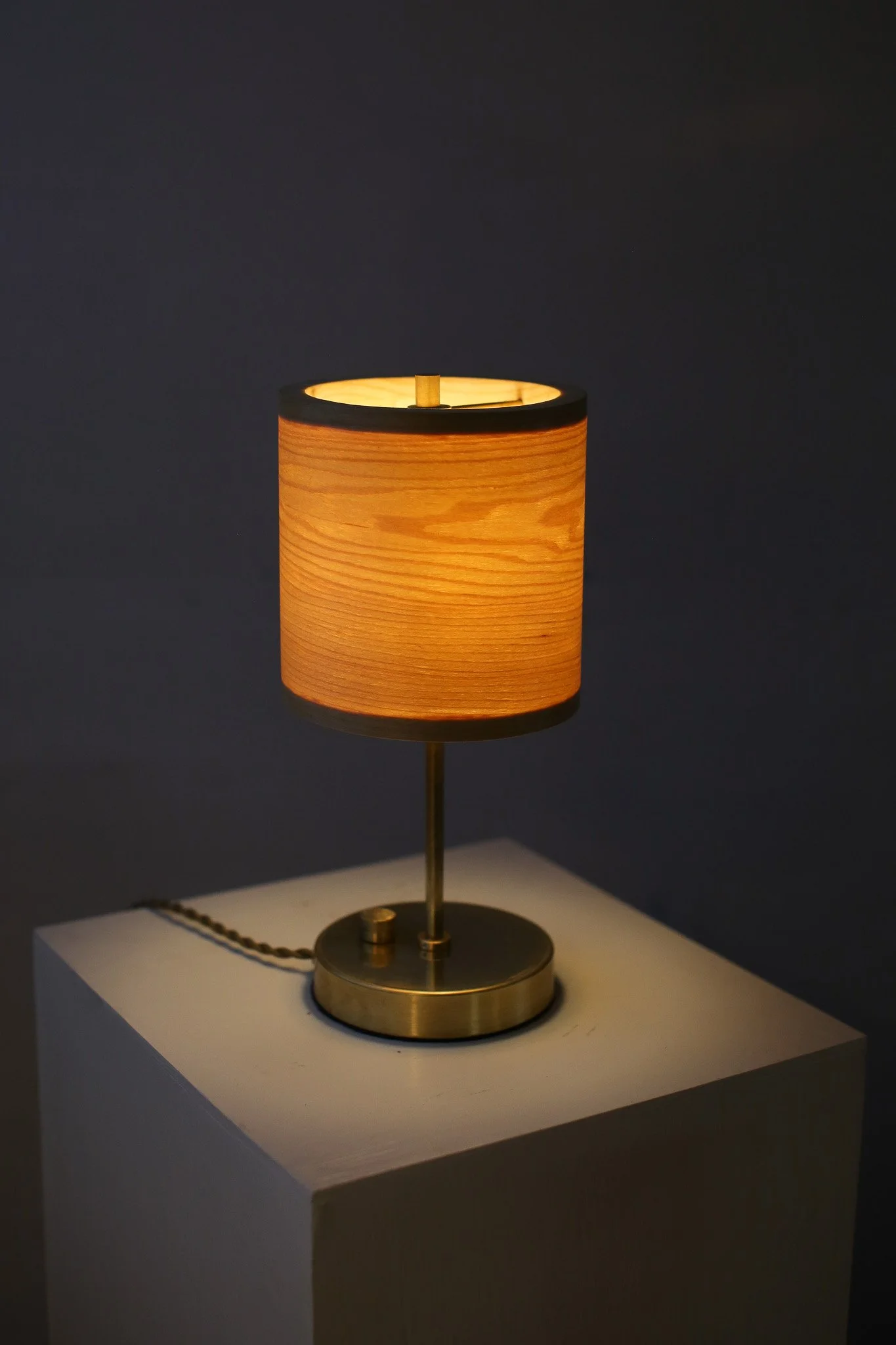 Small Jay Table Lamp