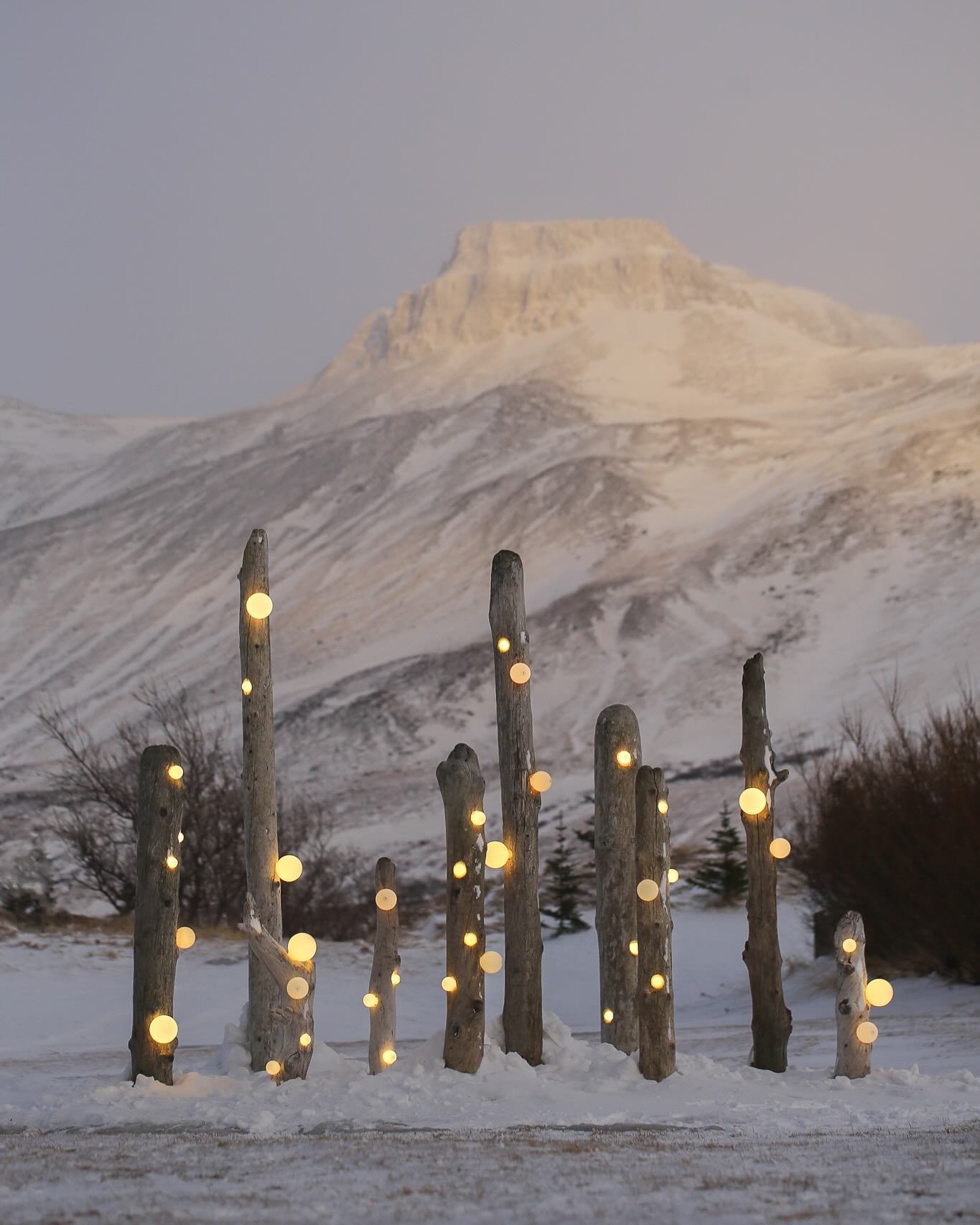 A year of light and sculpture. It always shocks me looking back at a year and seeing just how much happens. 

This year brought the some of the biggest projects I have ever endeavored to take on. Many points of questioning my sanity (cutting hundreds